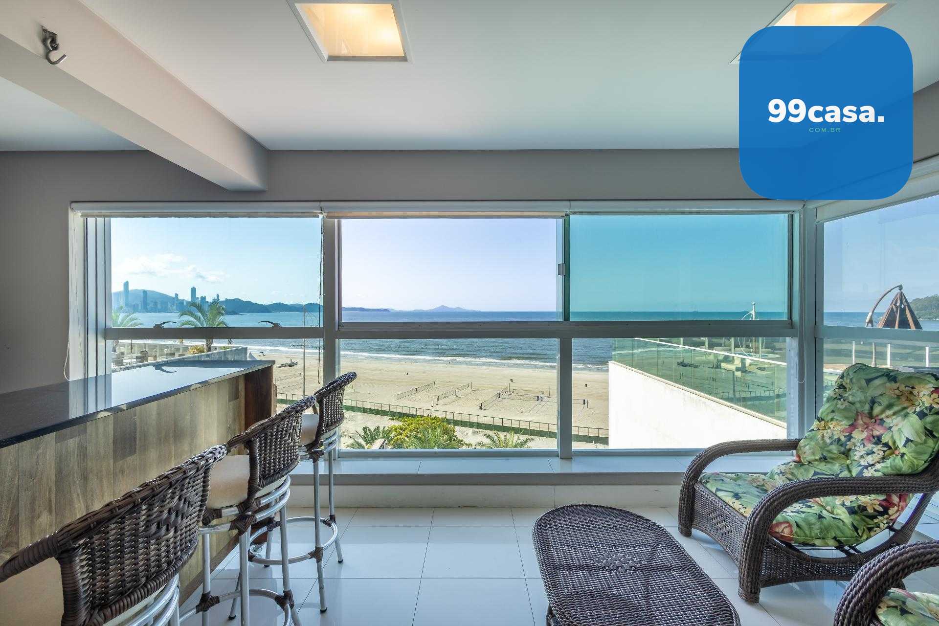 Apartamento beira mar e frente mar no Acqua Residence, BALNEAR...