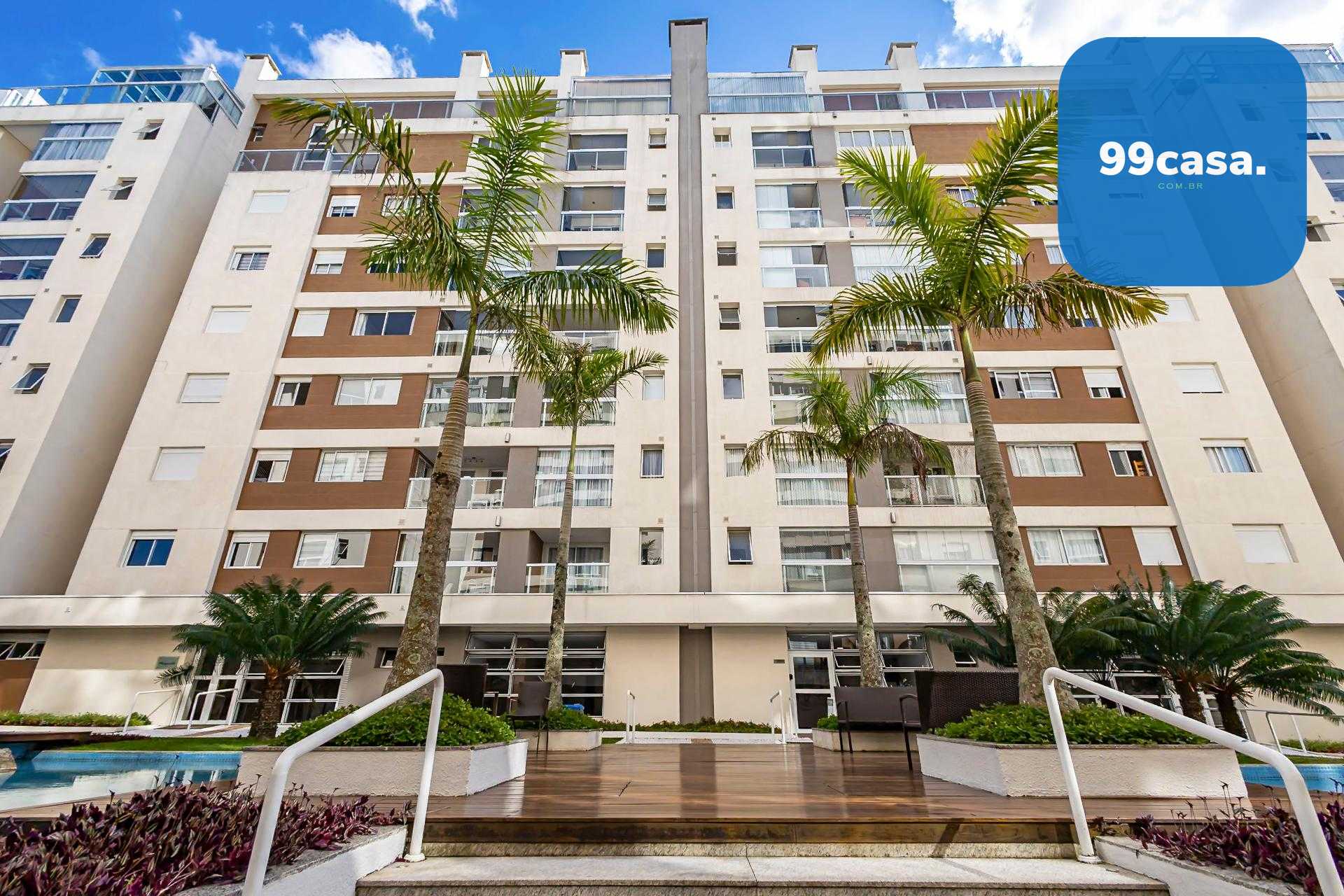 Linda casa em condominio clube, 170m2 privativos, 3 suites