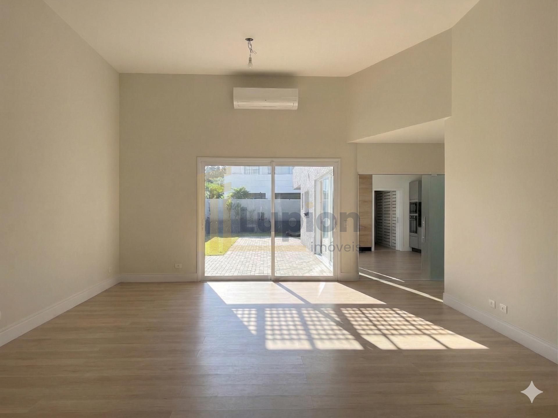 Casa térrea à venda, Alphaville Pinheiros, PINHAIS - PR