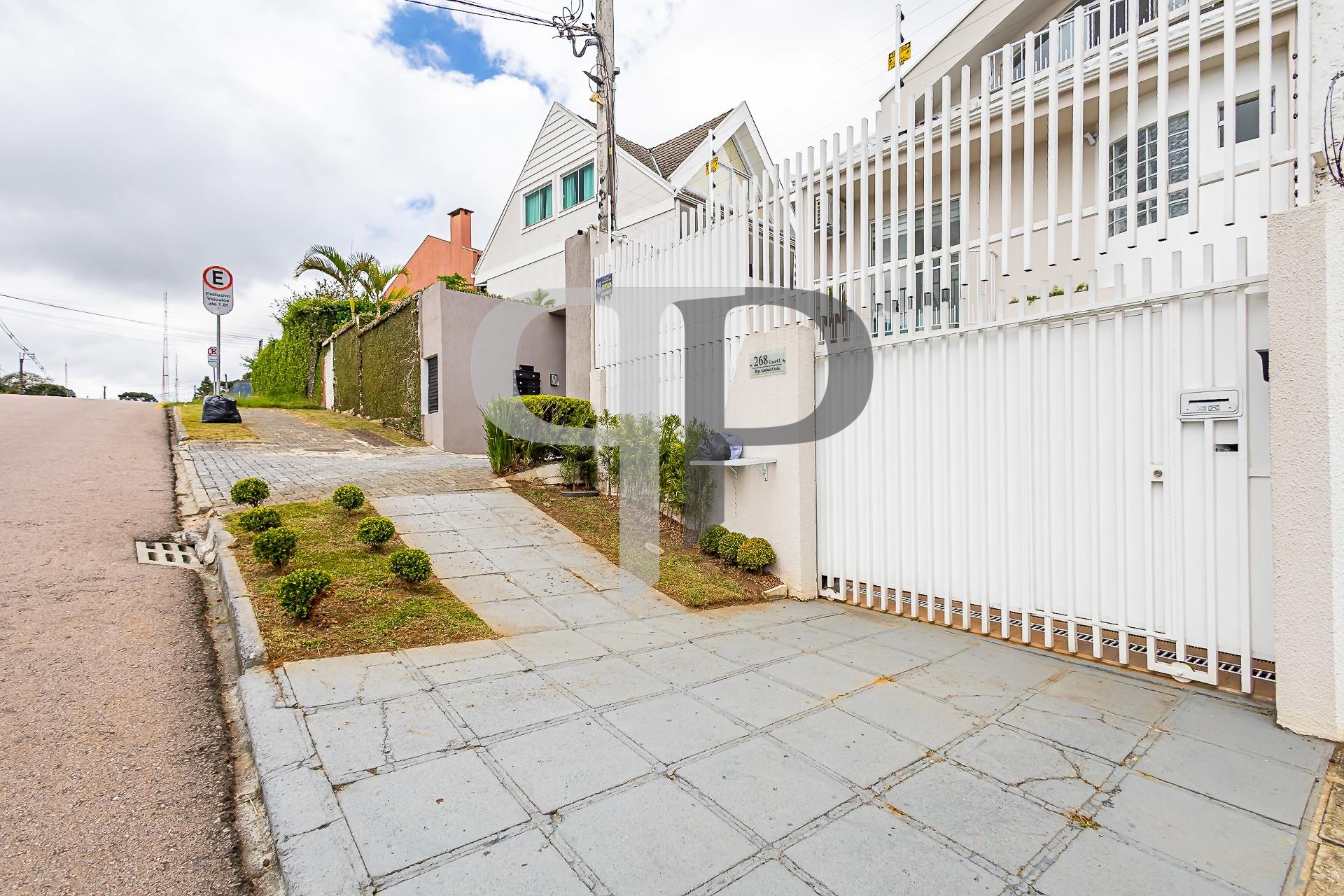 Lindo Sobrado no Vista Alegre 163 m2 recem reformado. R$ 1.190...