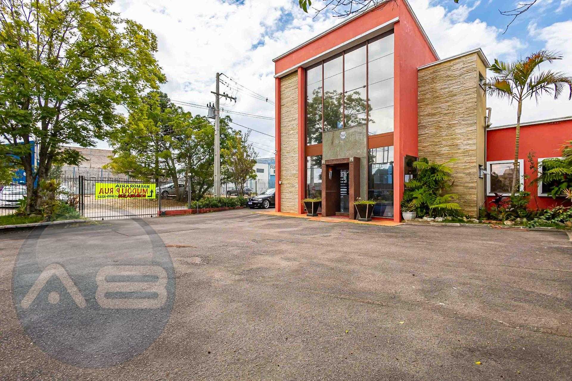 Barrac?o para loca??o, Bairro Cajuru, CURITIBA - PR