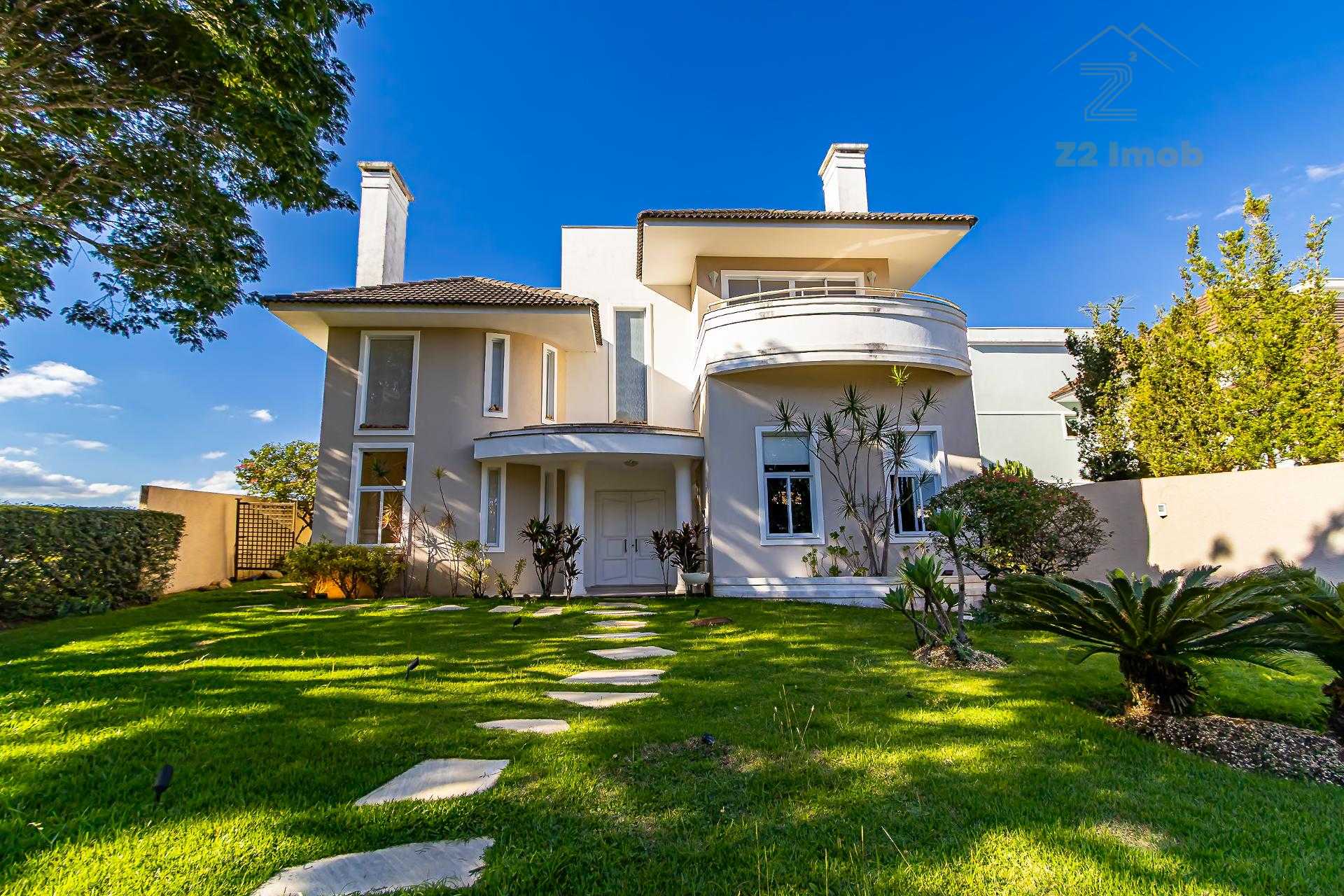 Casa de 5 suítes, piscina, cinema com 670m2 - Alphaville Graci...