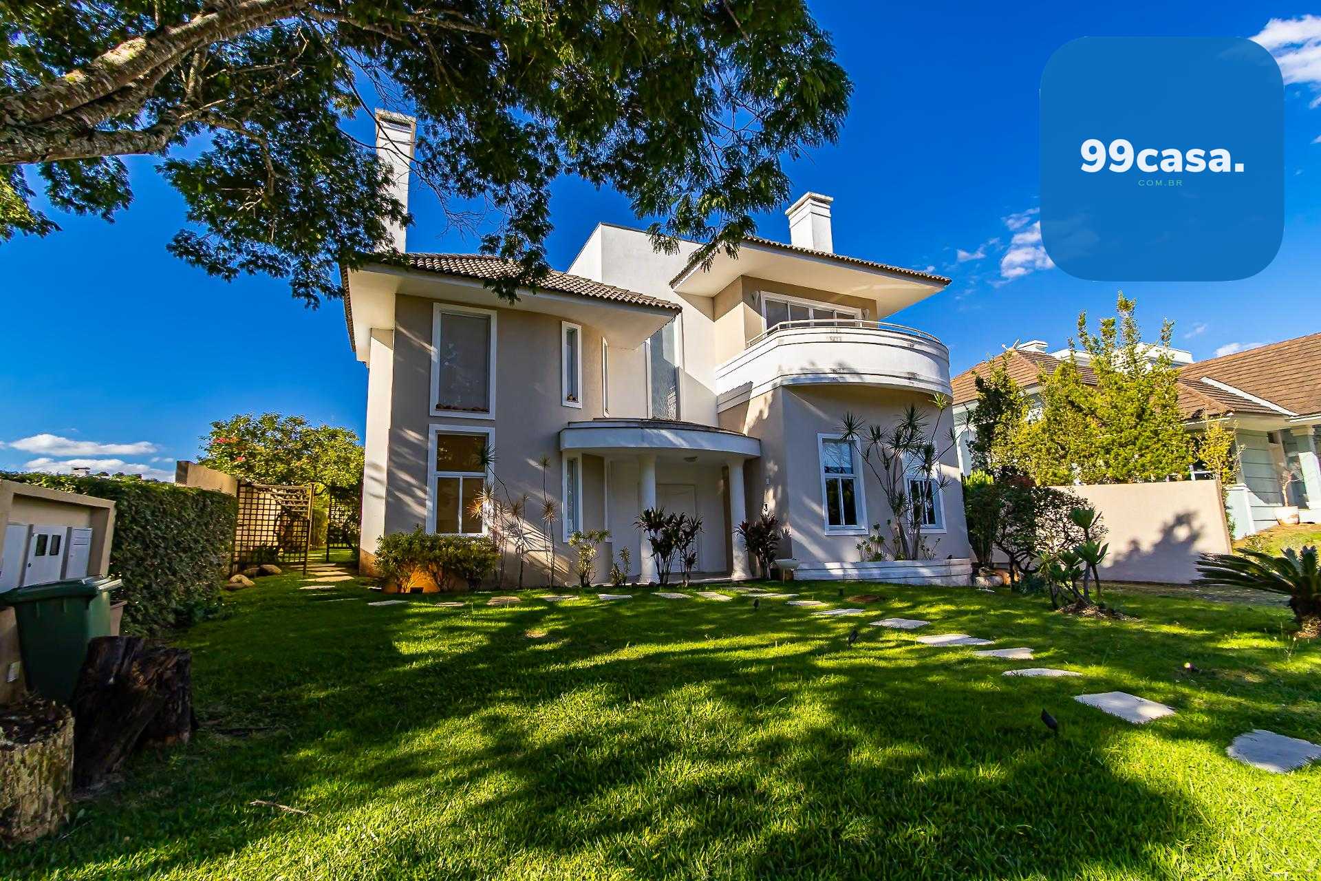 Casa de 5 suítes, piscina, cinema com 670m2 - Alphaville Graci...