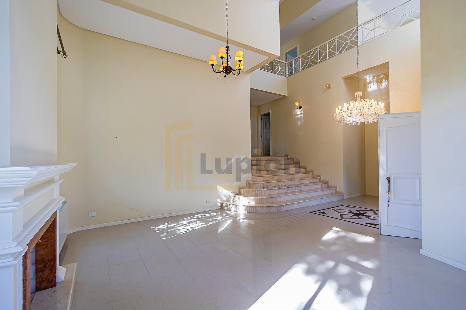 Casa de 5 suítes, piscina, cinema com 670m2 - Alphaville Graci...