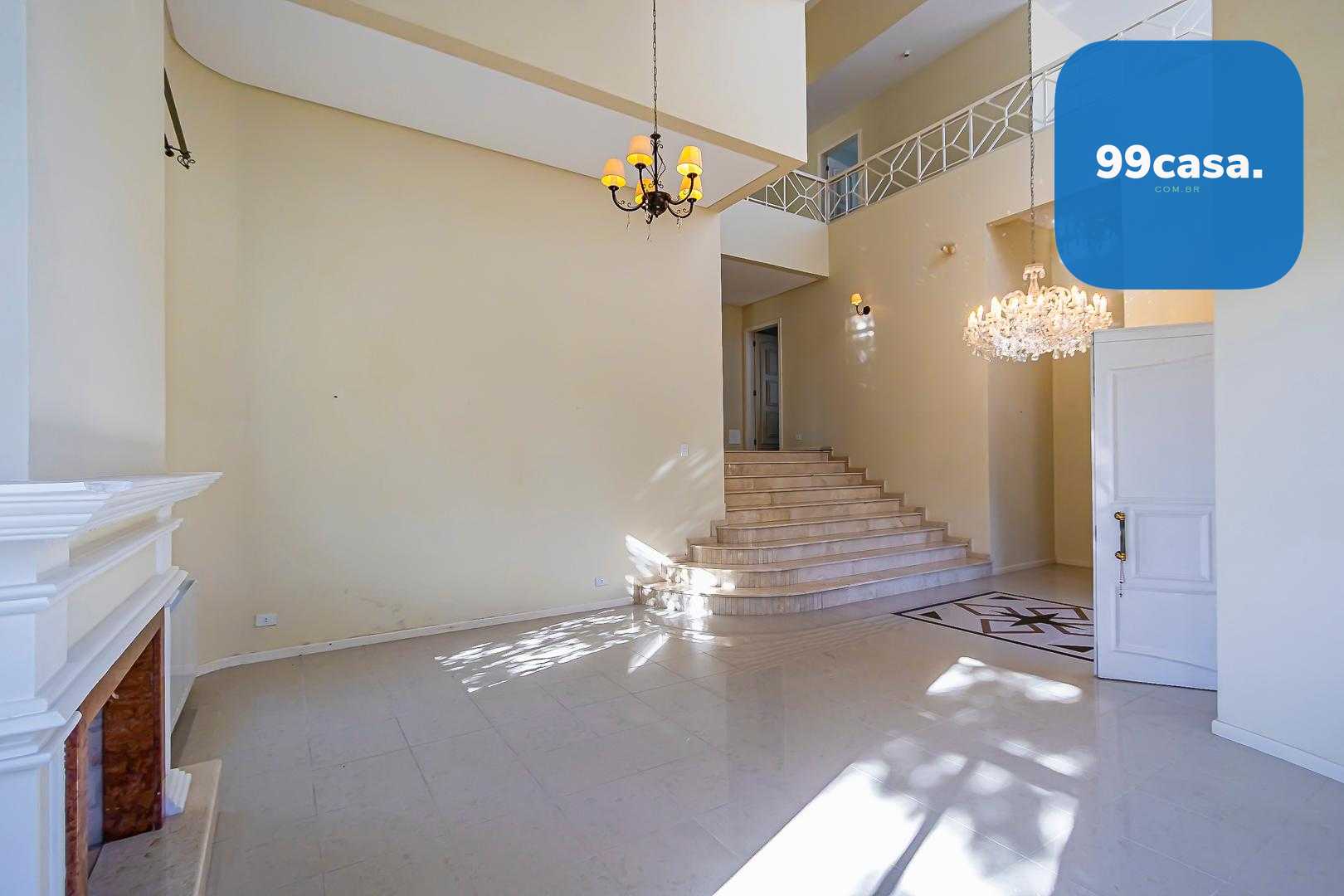 Casa de 5 suítes, piscina, cinema com 670m2 - Alphaville Graci...