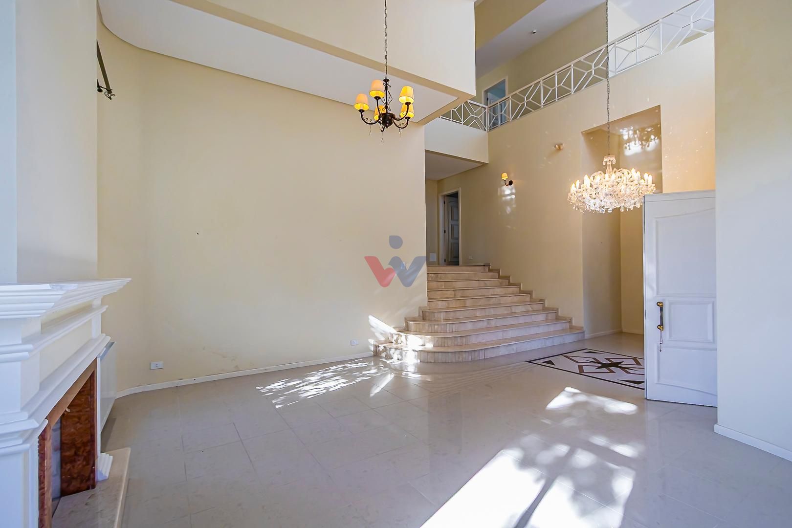 Casa de 5 suítes, piscina, cinema com 670m2 - Alphaville Graci...