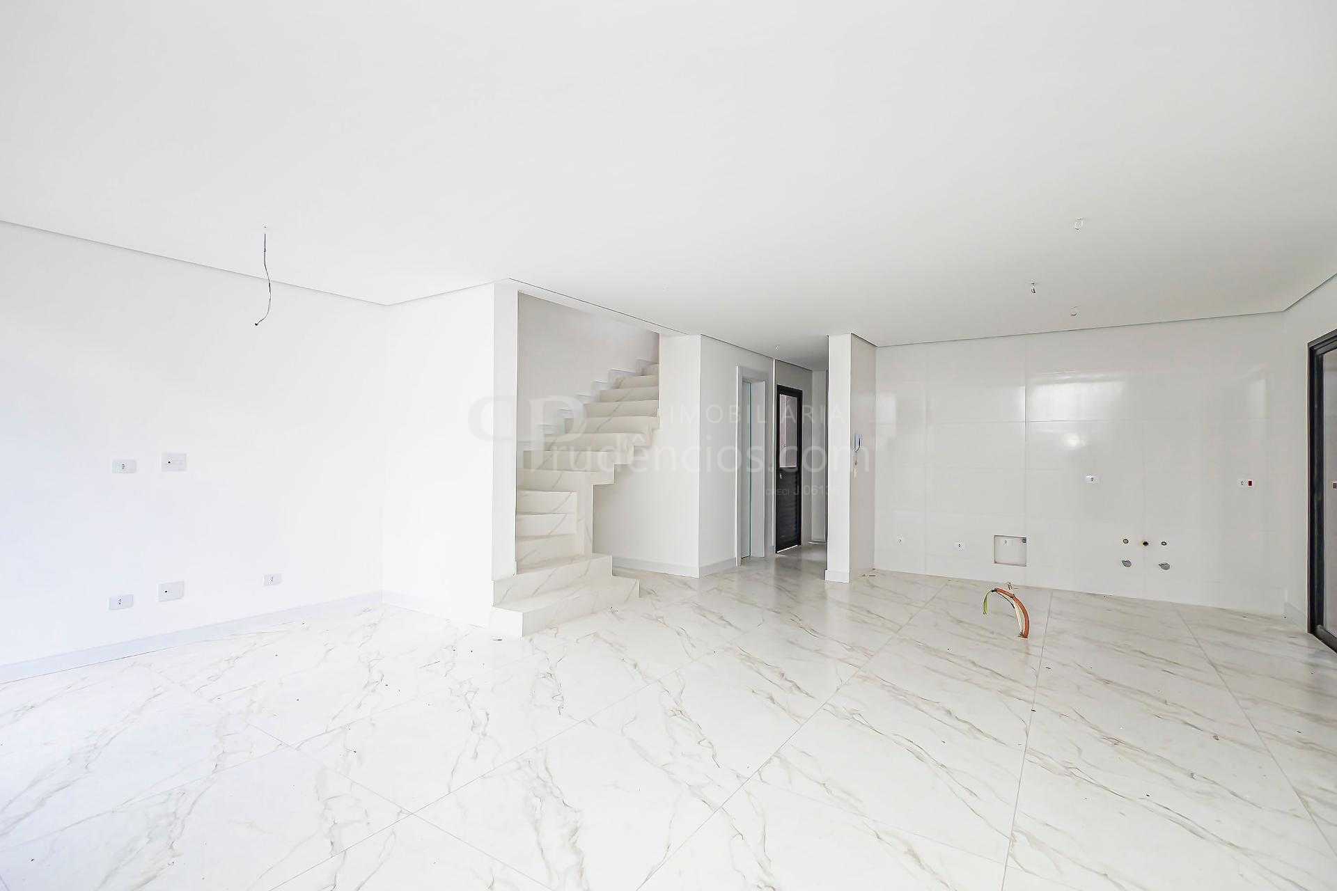 Sobrado com 3 quartos, 155 m , à venda por R  1.383.600 -  Mercês