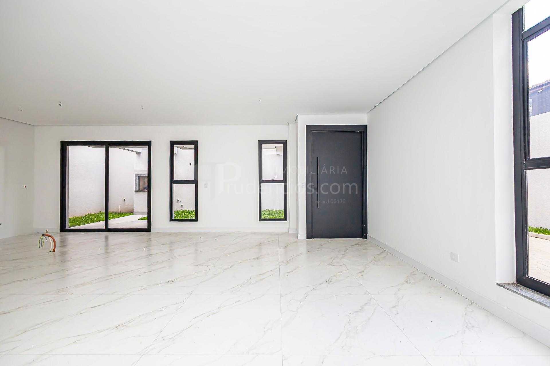 Sobrado com 3 quartos, 155 m , à venda por R  1.383.600 -  Mercês