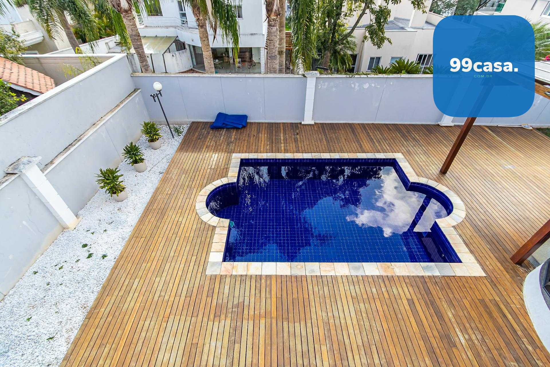 Casa com 4 suítes e piscina à venda, 453m2, Alphaville Gracios...