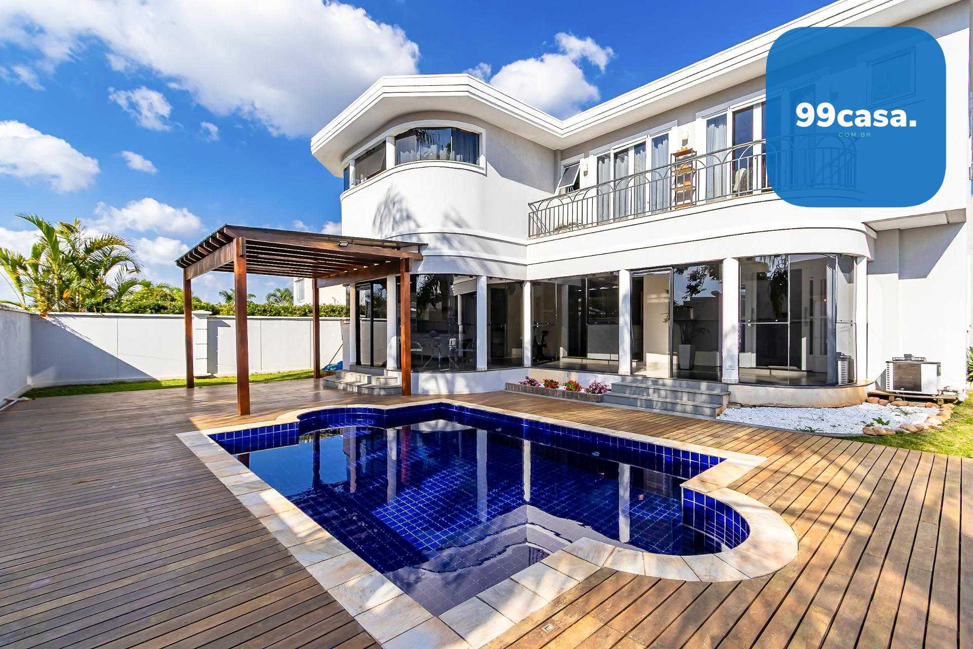 Casa com 4 suítes e piscina à venda, 453m2, Alphaville Gracios...