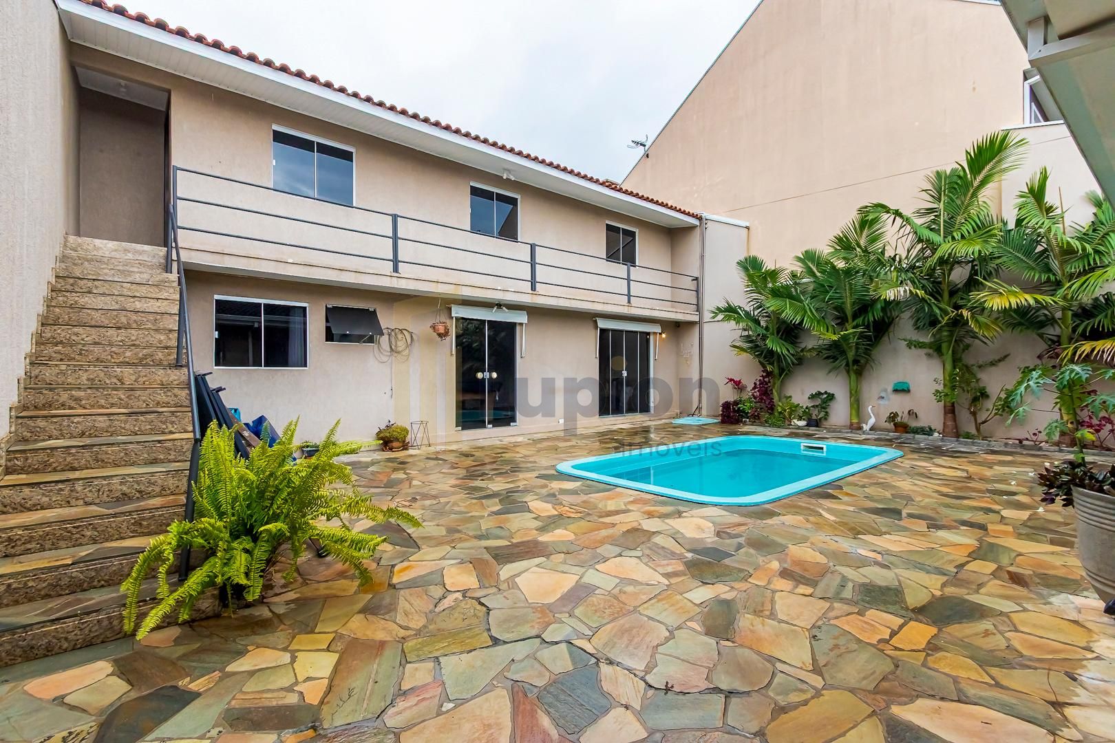 Casa Térrea 247m  no Santa Cândida  Piscina, Espaço Gourmet e ...