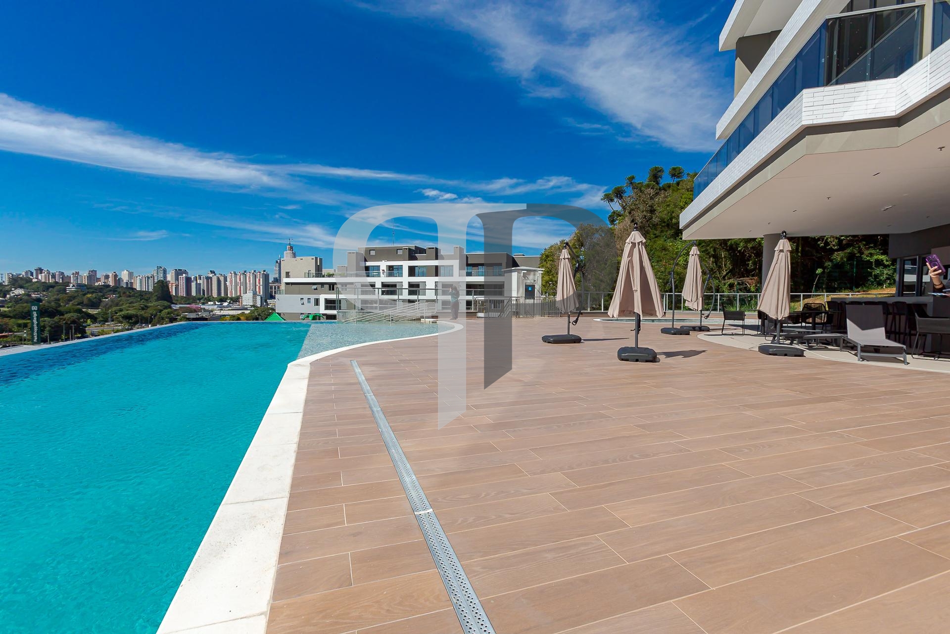 Apartamento no Reserva Barigui em frente ao Parque, preco prom...