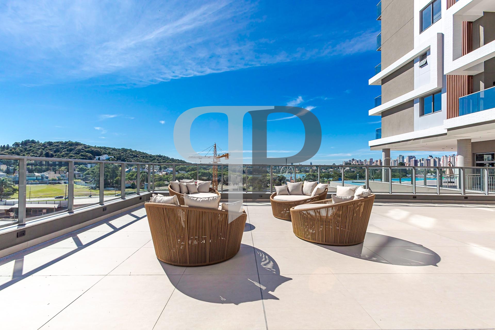 Apartamento no Reserva Barigui em frente ao Parque, preco prom...