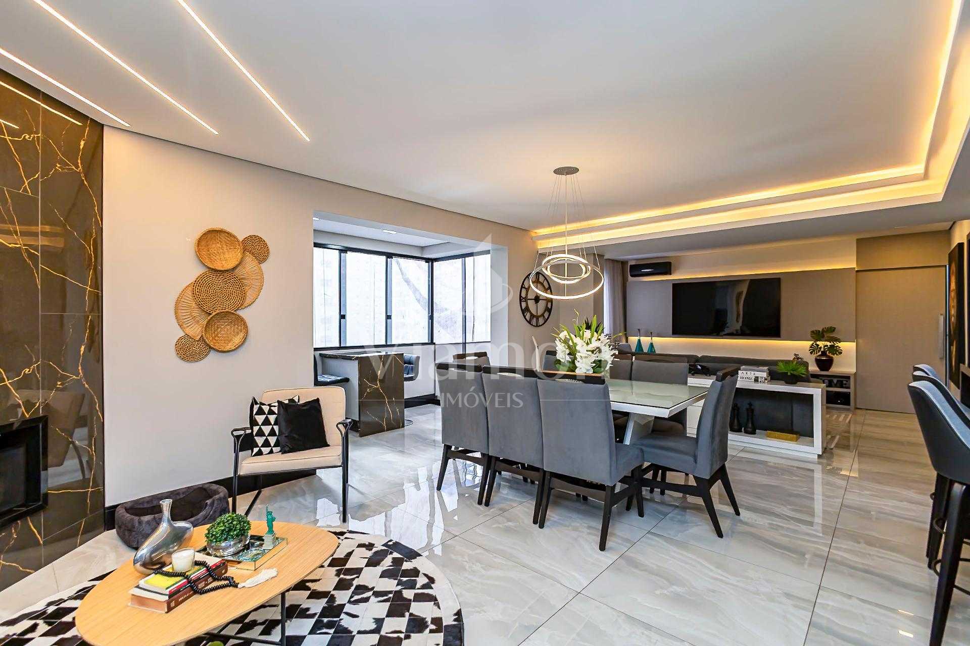 Apartamento mobiliado reformado à venda, champagnat, CURITIBA ...