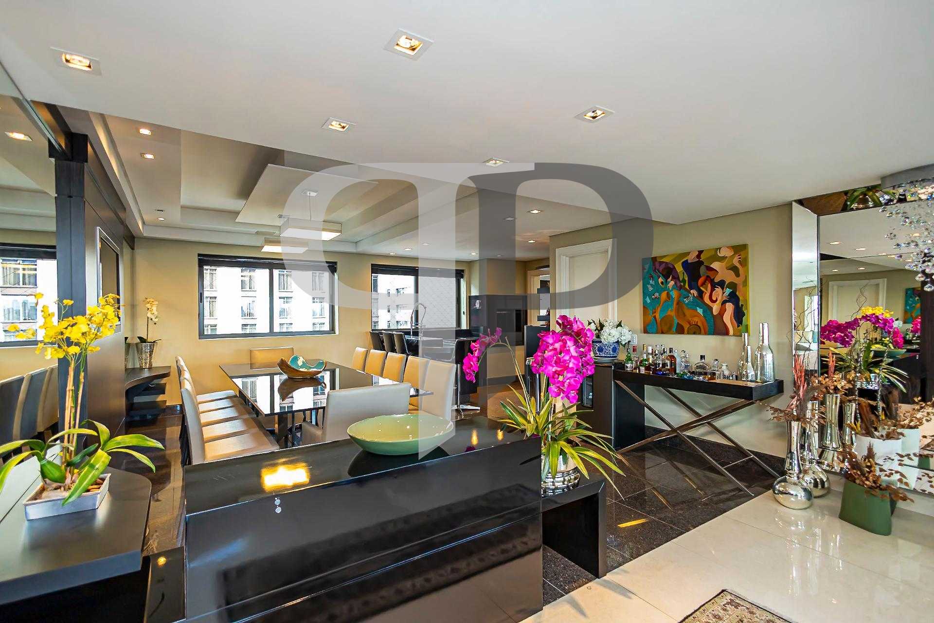 Apartamento de luxo à venda, Bairro: Batel, CURITIBA - PR