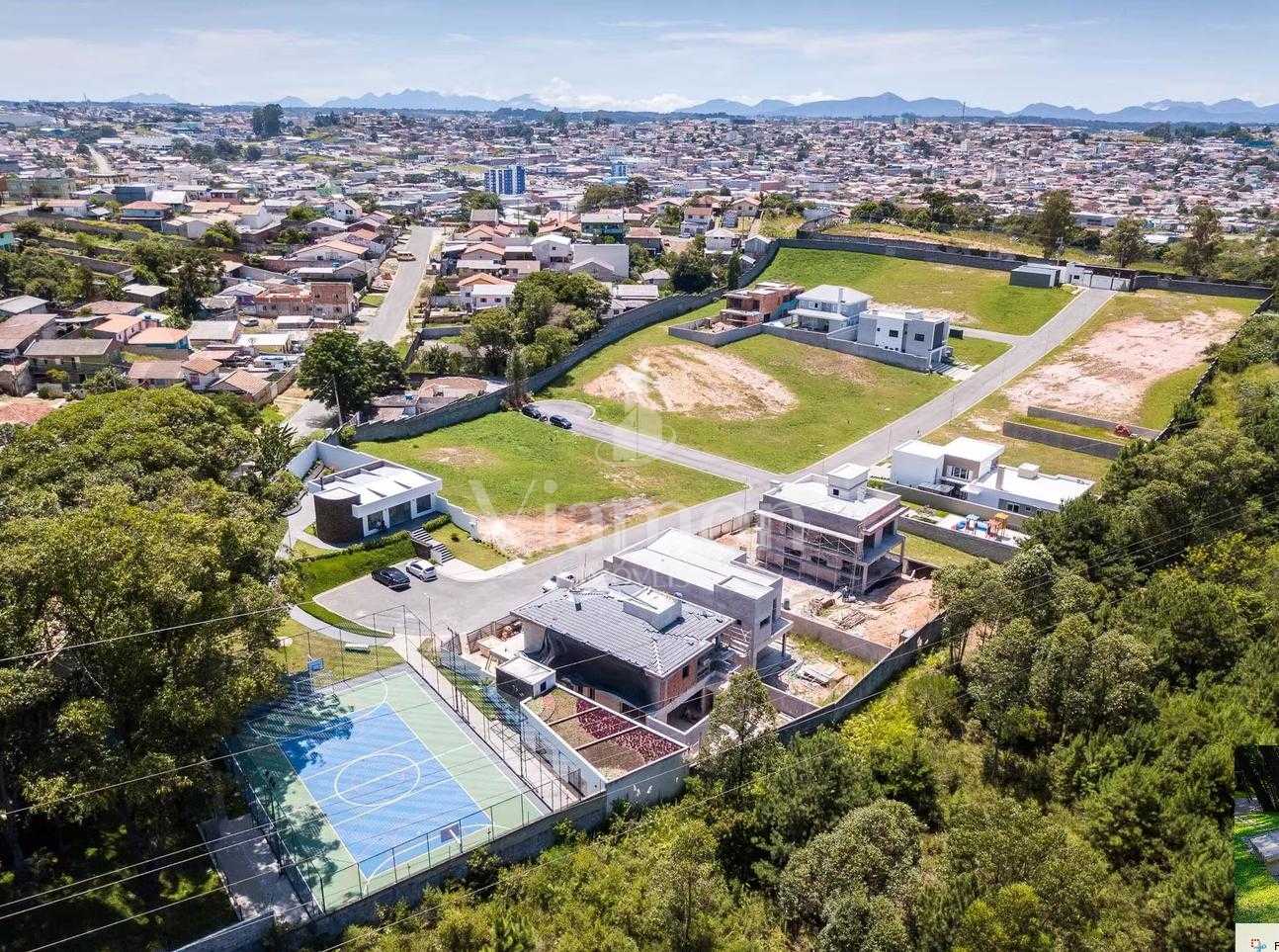 Terreno de esquina 700m² com projeto aprovado - Alta Vista Con...