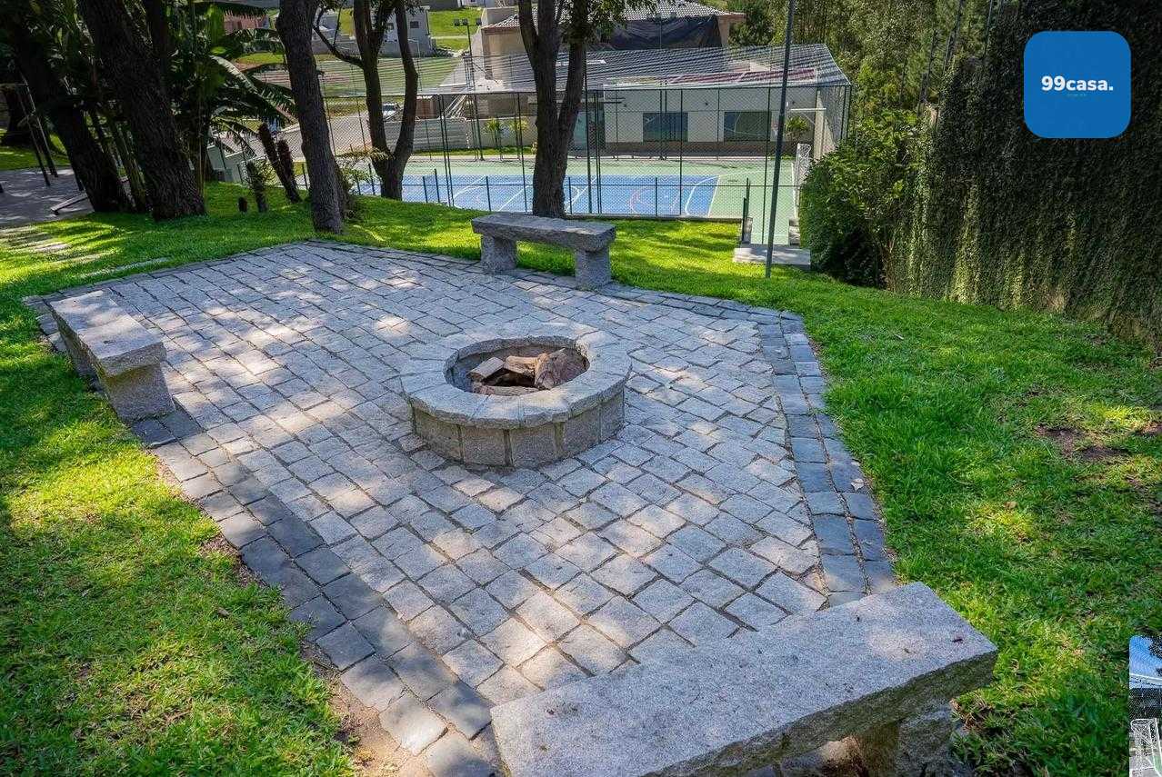 Terreno de esquina 700m² com projeto aprovado - Alta Vista Con...
