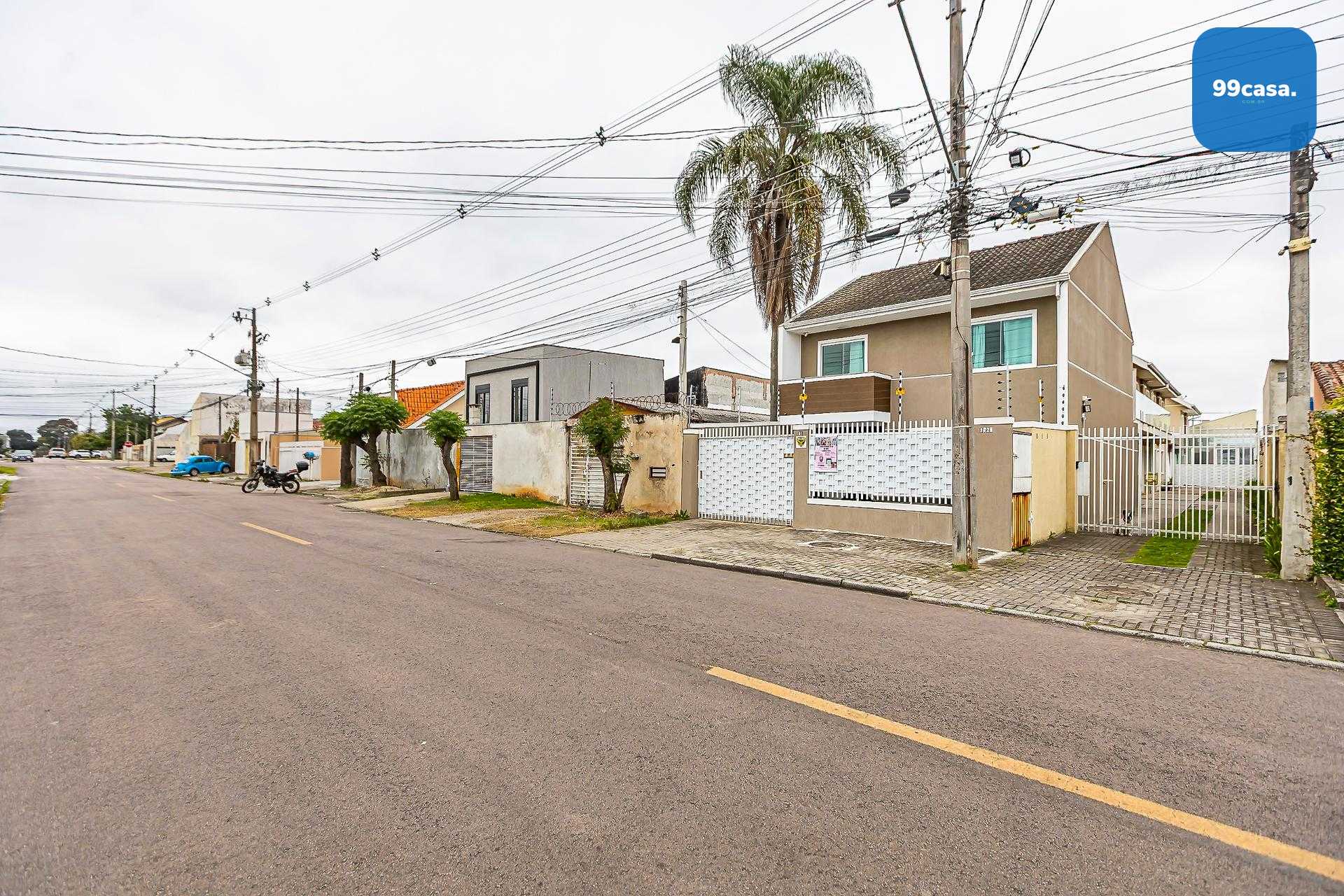 Sobrado à venda em condomínio fechado. Bairro: Cajuru - CURITI...