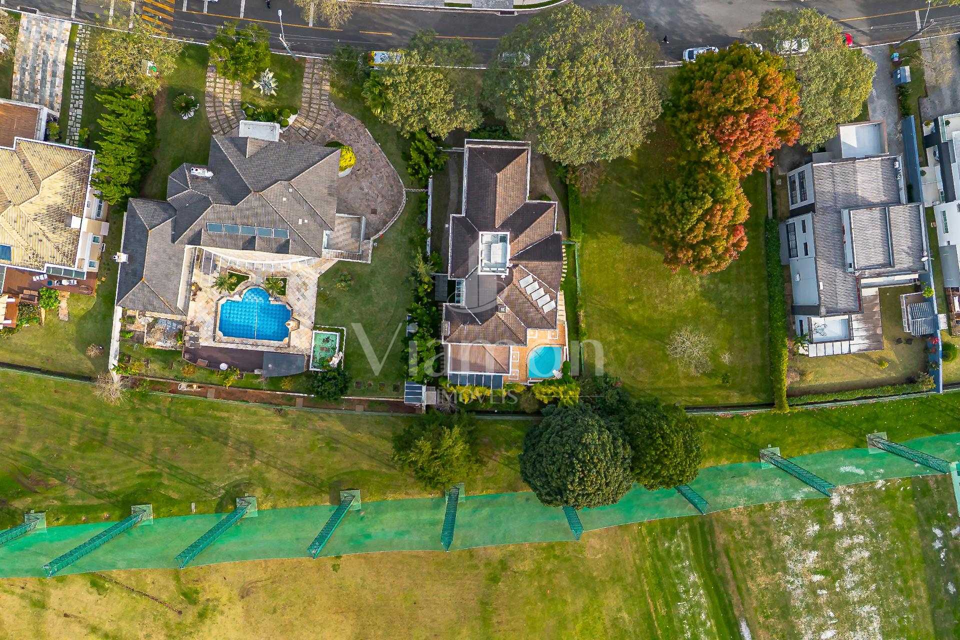 Casa 4 suítes fundos p campo de golfe à venda, Alphaville Grac...