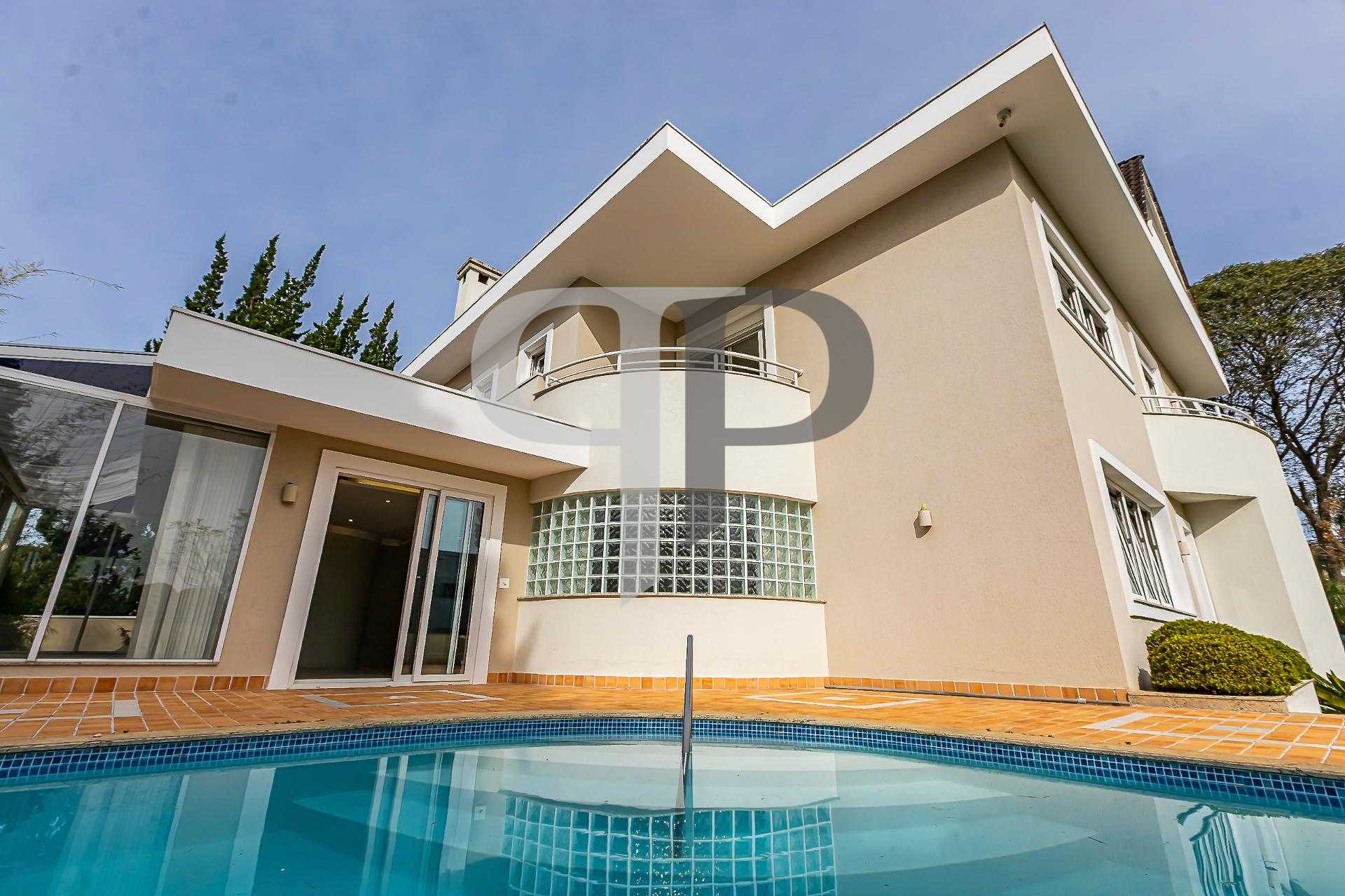 Casa 4 suítes fundos p campo de golfe à venda, Alphaville Grac...