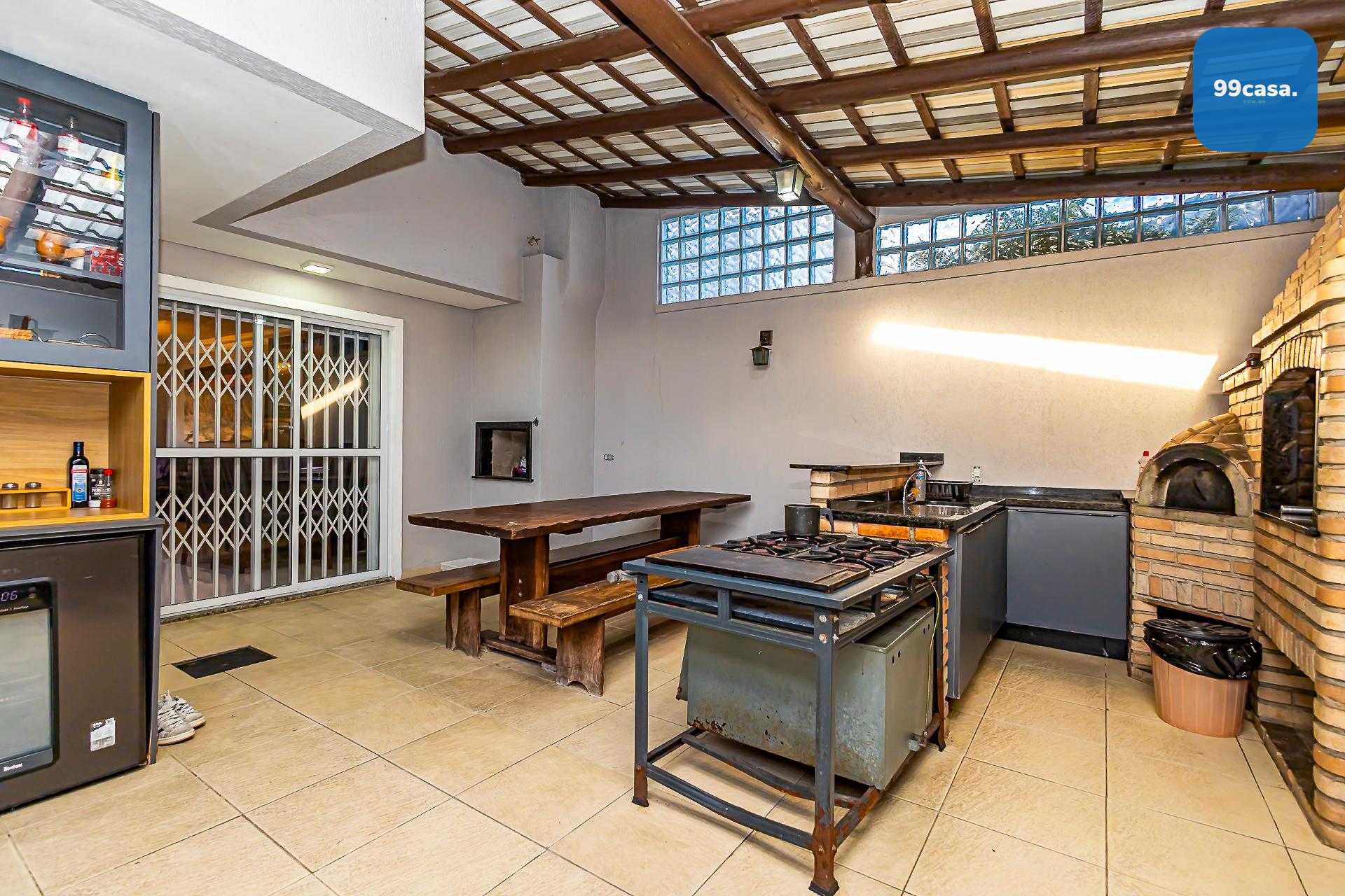 Sobrado Triplex em condomínio fechado - 3 quartos à venda - Ja...