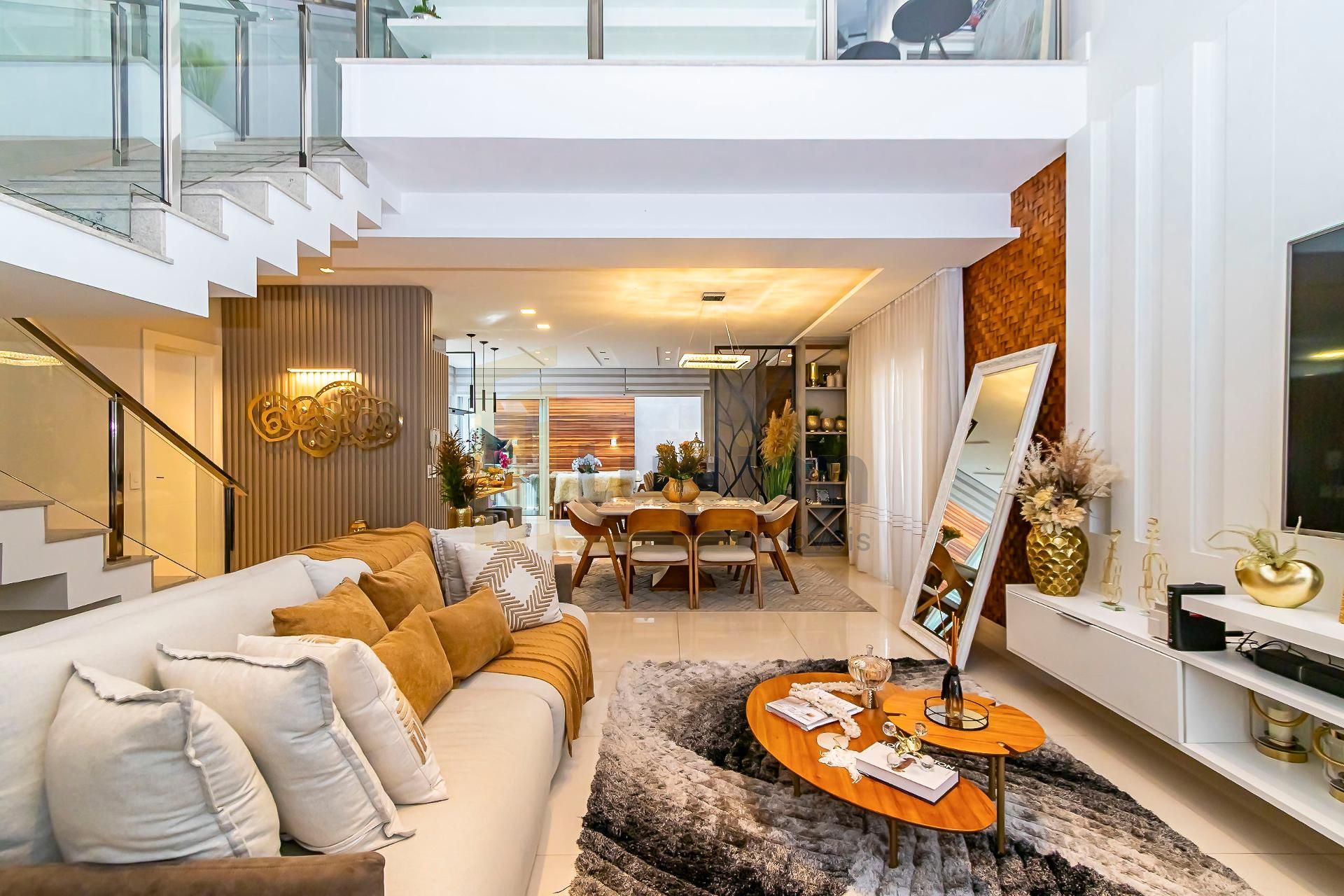 Casa Alto Padrão - Cond. Boulevard Versailles - Uberaba, CURIT...