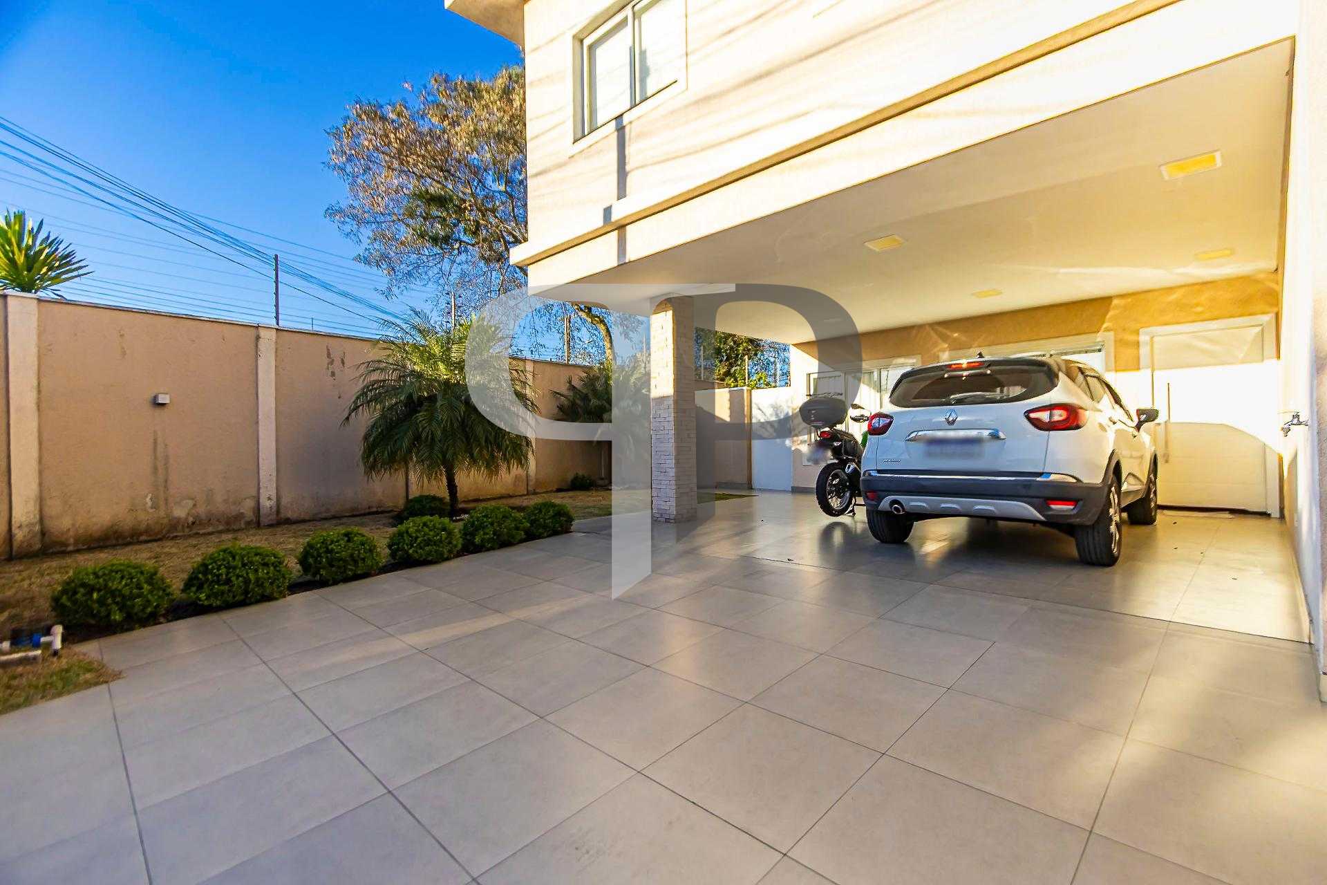 CASA EM CONDOMINIO FECHADO NO BAIRRO - UBERABA - GREEN VALLEY