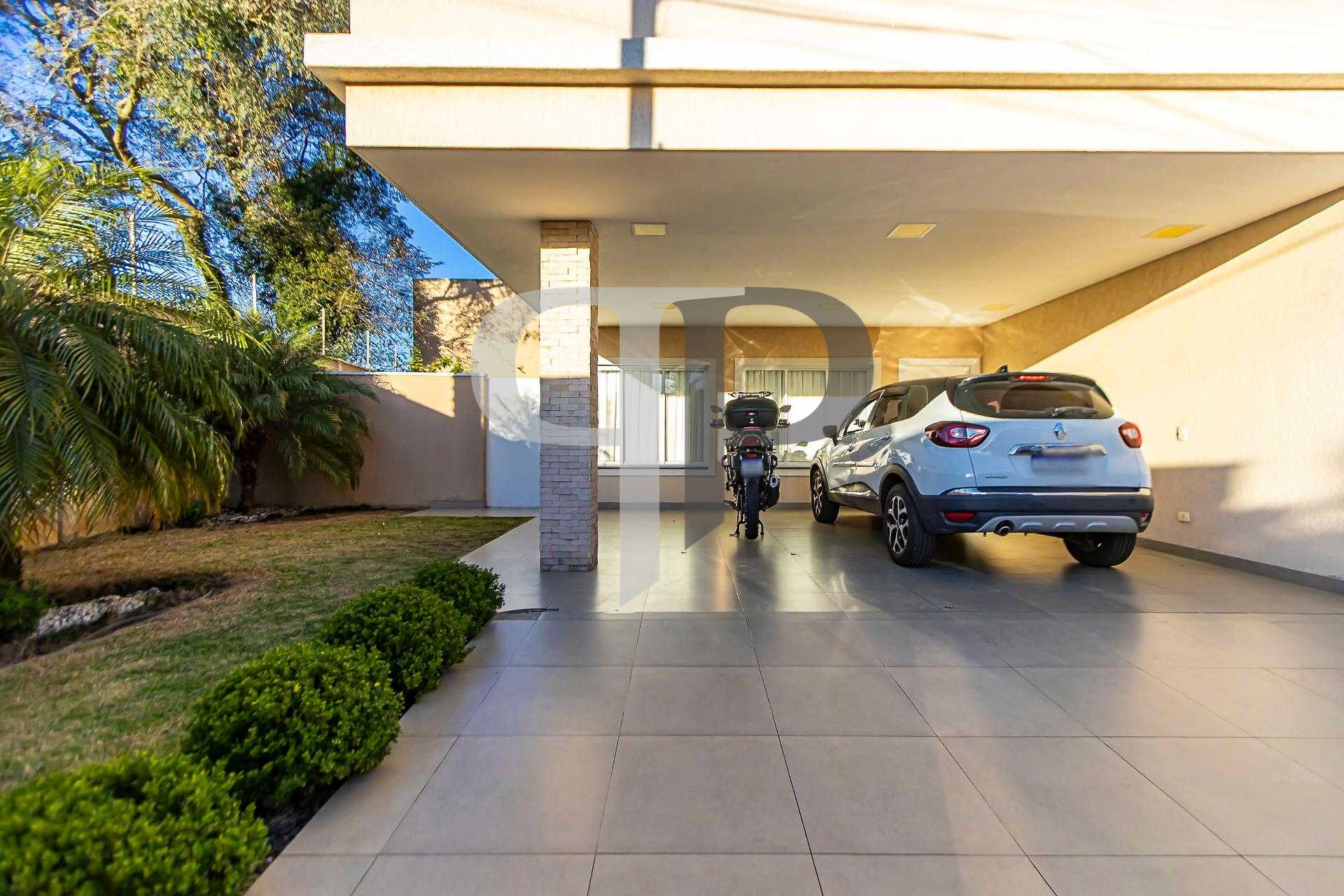 CASA EM CONDOMINIO FECHADO NO BAIRRO - UBERABA - GREEN VALLEY
