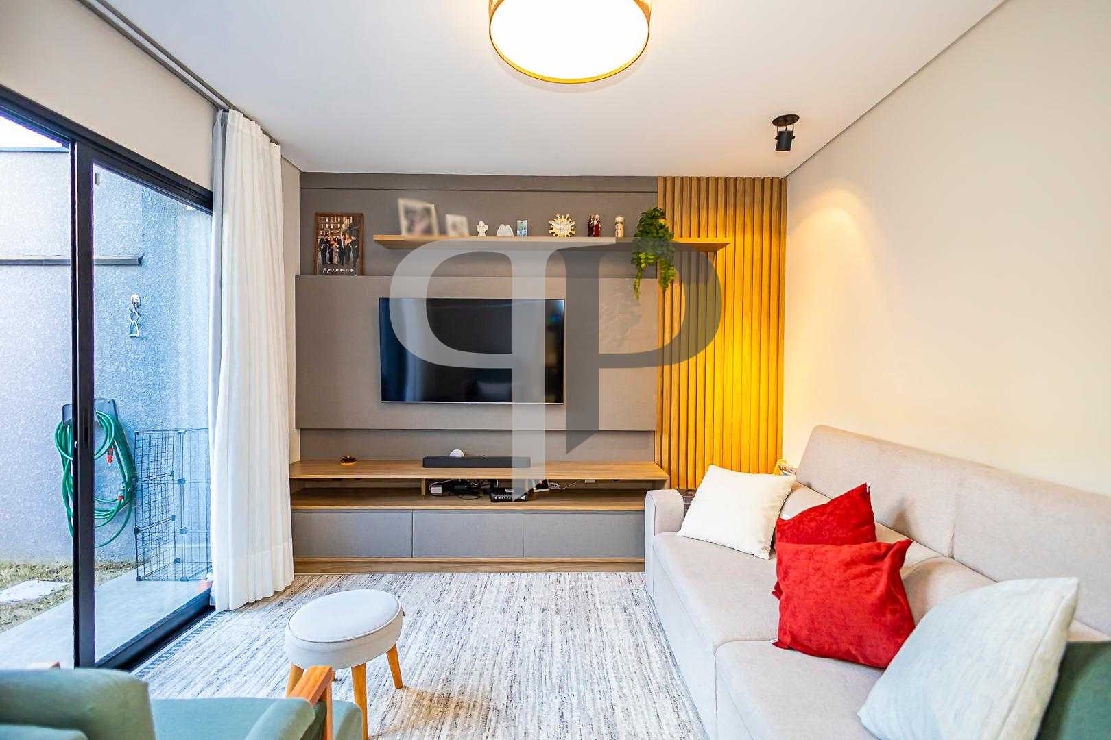 Lindo Sobrado todo mobiliado em condominio no Hugo Lange