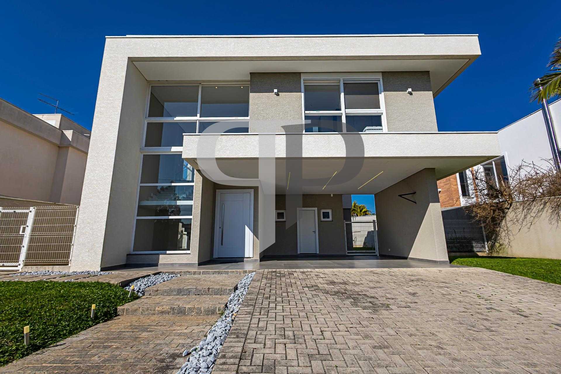 Casa Seminova à venda 4 dorm e quintal amplo, Alphaville Graci...