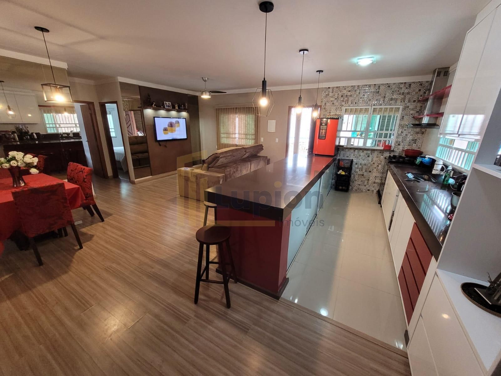 Excelente casa à venda, averbada em Itapema do Norte, ITAPOA - SC
