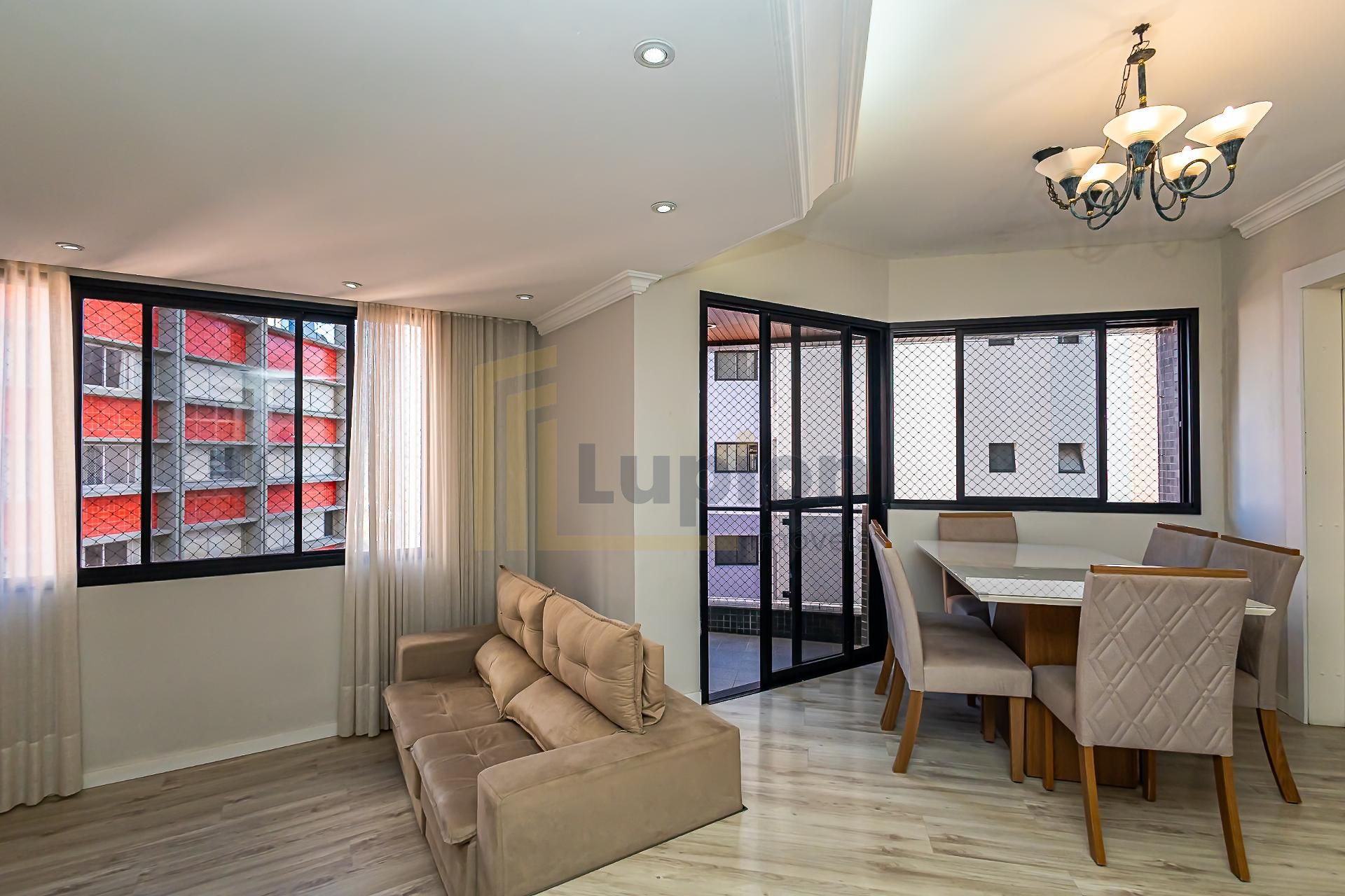 Apartamento com 2 dormitórios mobiliado, proximo da praça do J...