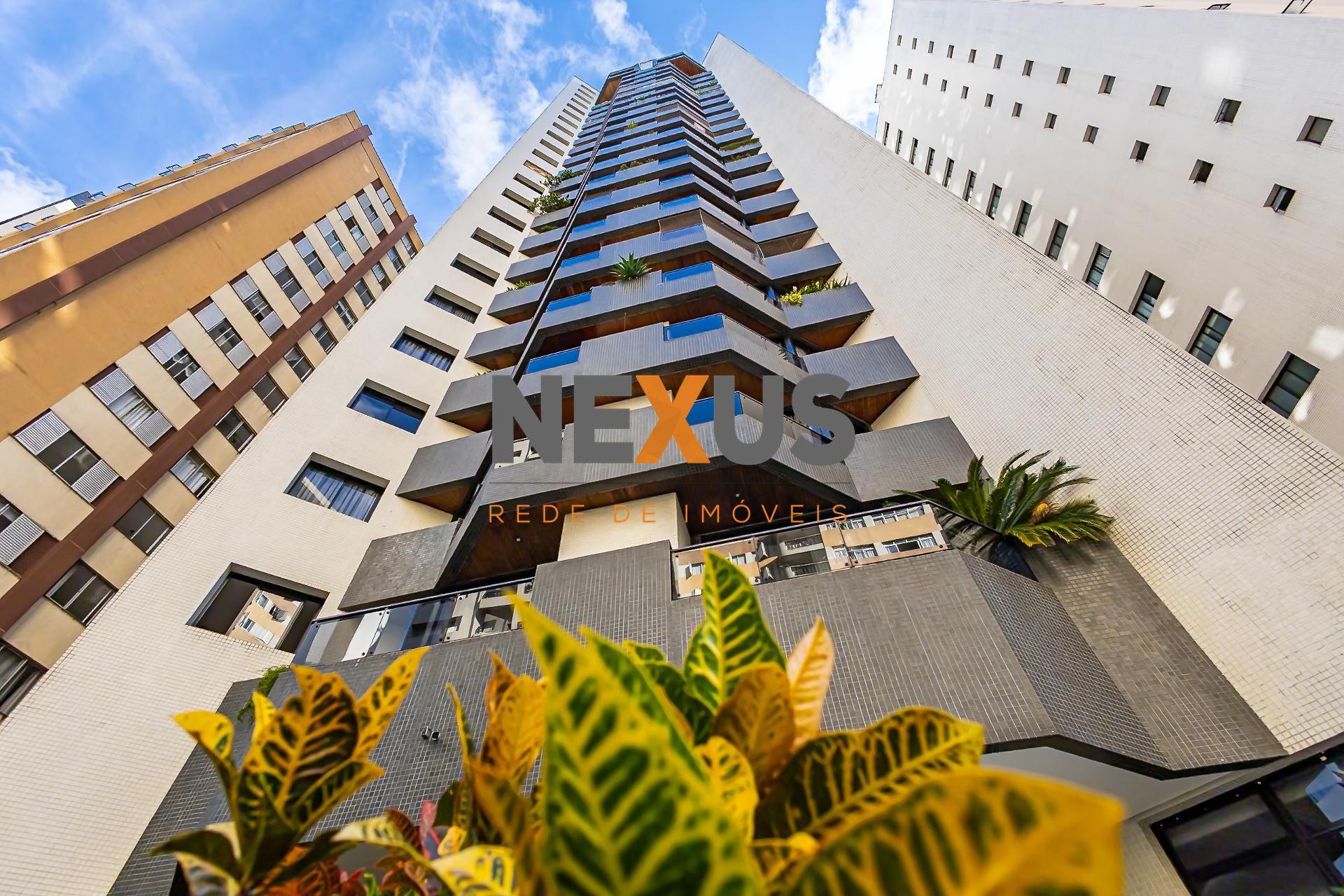 Apartamento com 2 dormitórios mobiliado, proximo da praça do J...