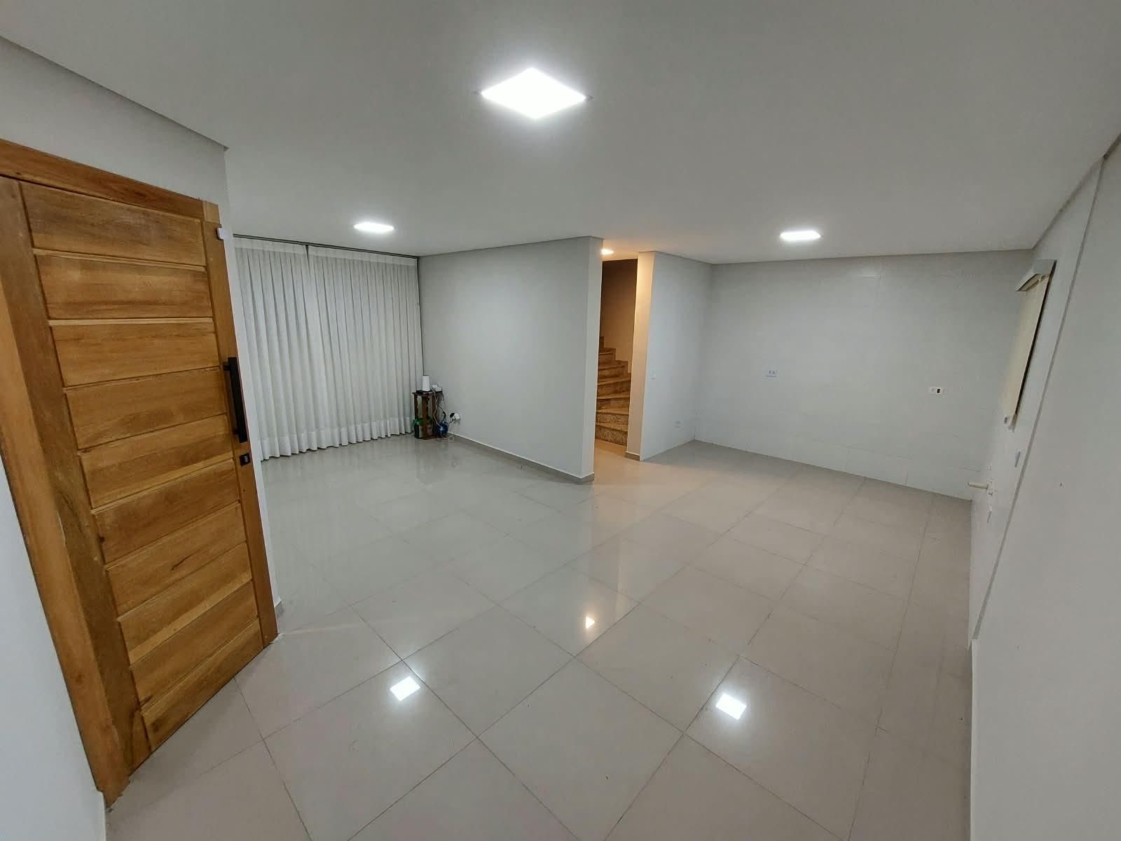 Sobrado à venda 3 DORM sendo 1 Suite com closet Atuba, PINHAIS...