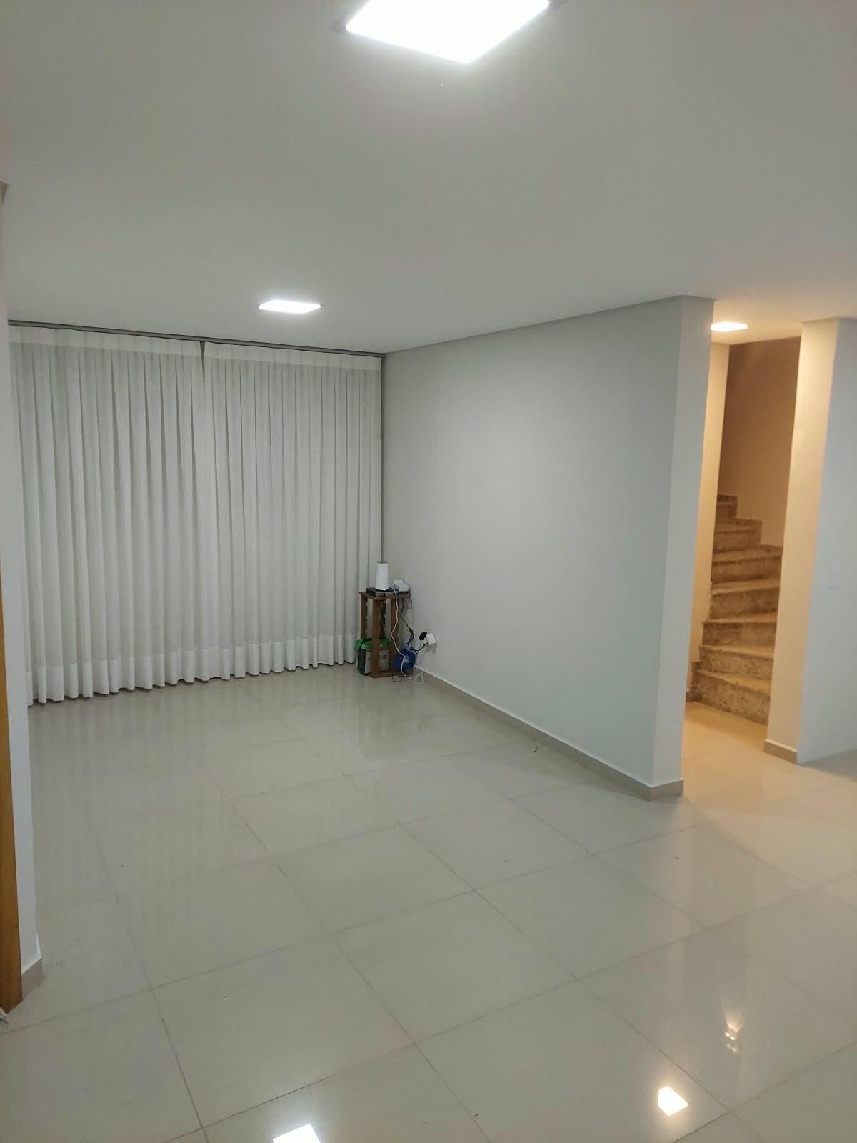 Sobrado à venda 3 DORM sendo 1 Suite com closet Atuba, PINHAIS...