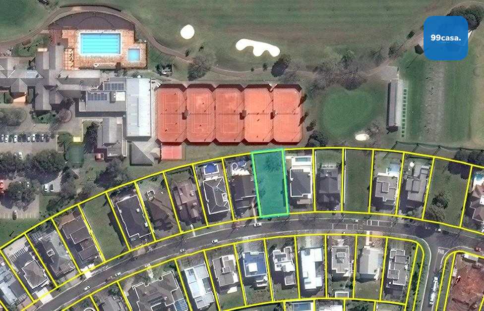 Casa com 5 Quartos, 2 Su?tes, Churrasqueira e Garagem para 3 C...