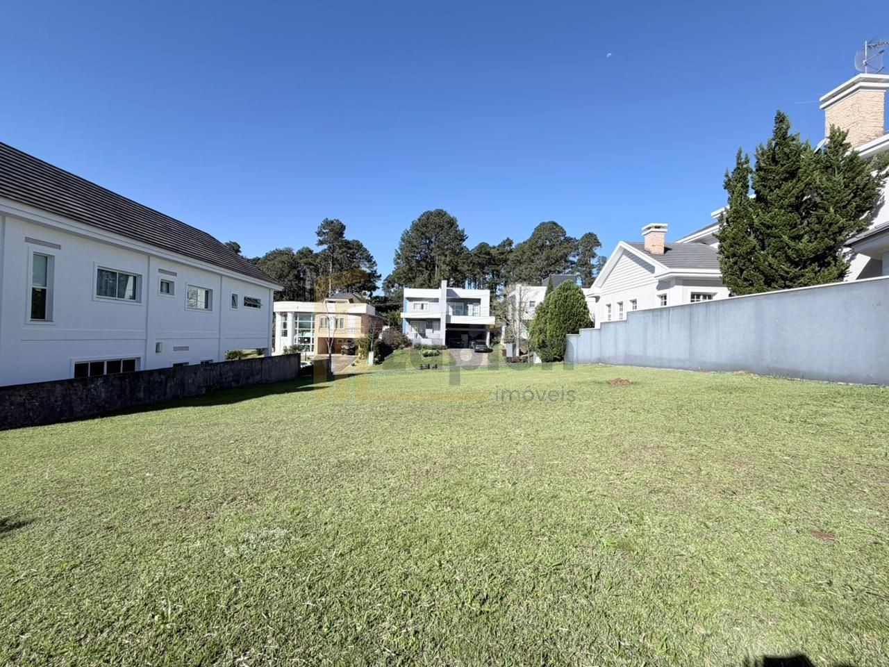 Terreno à venda condomínio Alphaville Pinheiros, PINHAIS - PR