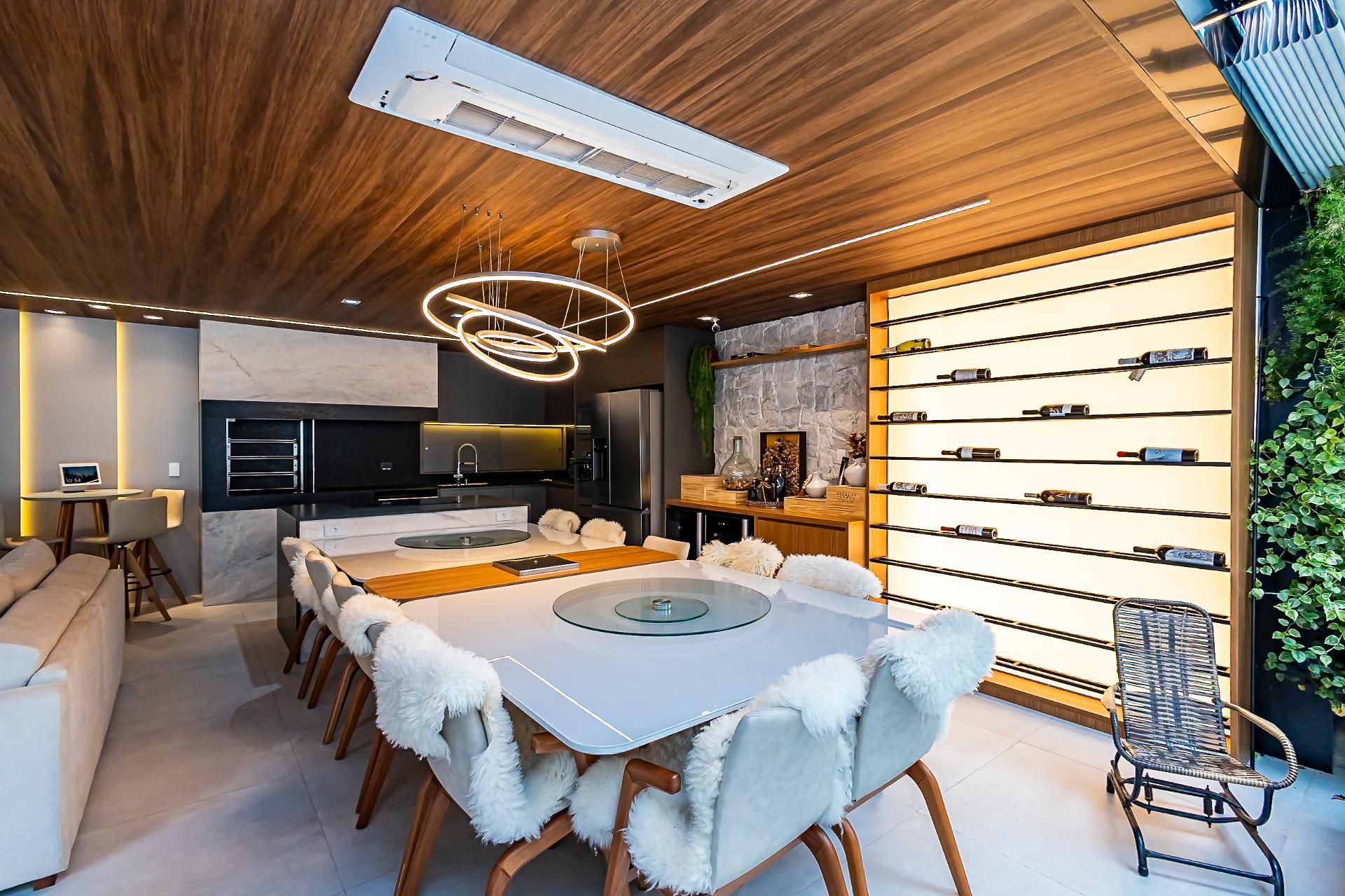 Casa Tecnológica com 5dorm e piscina  à venda no Alto Tarumã, ...