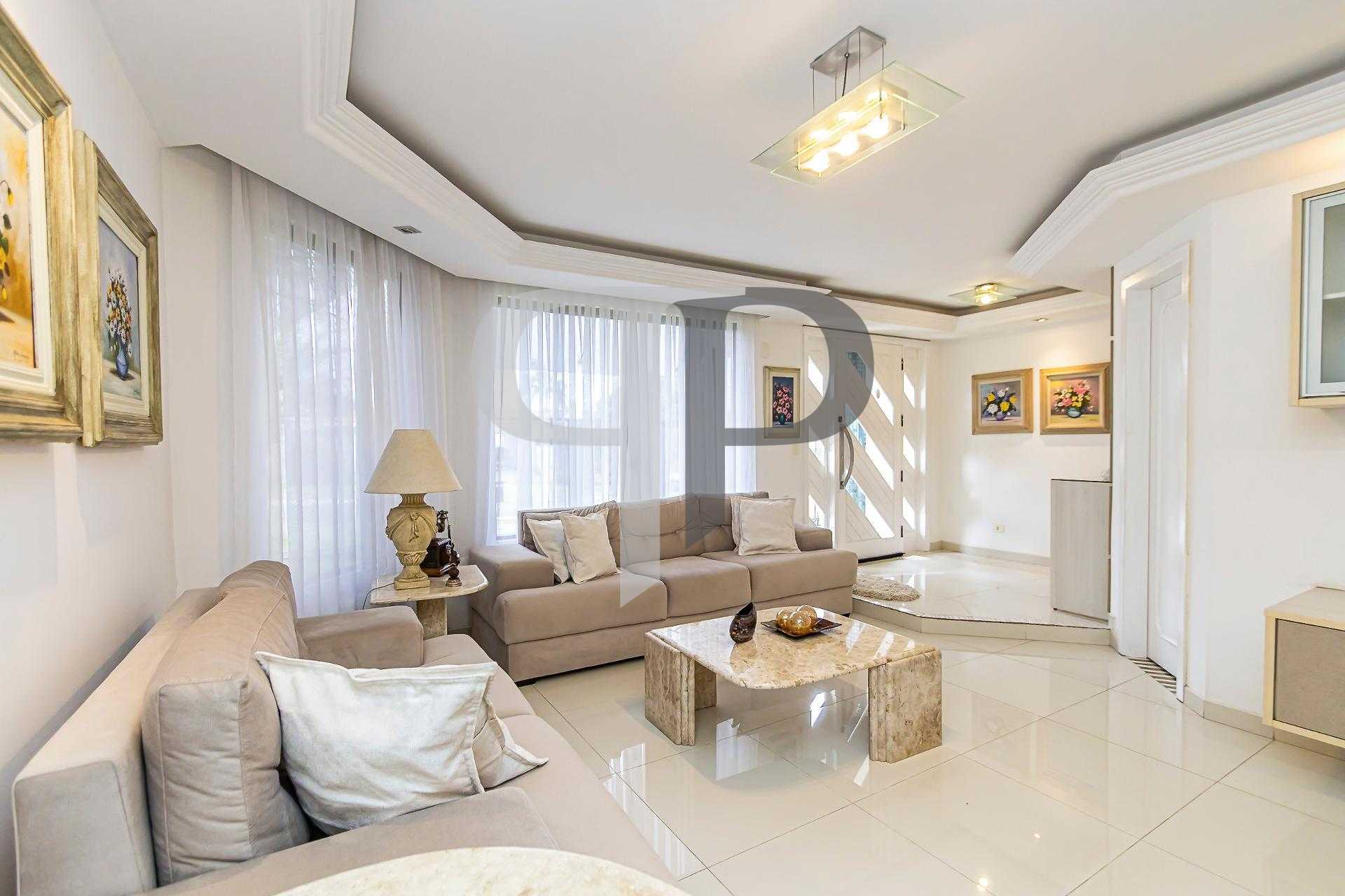 Casa com 3 quartos, 416 m² - Alphaville Graciosa - PinhaisPR