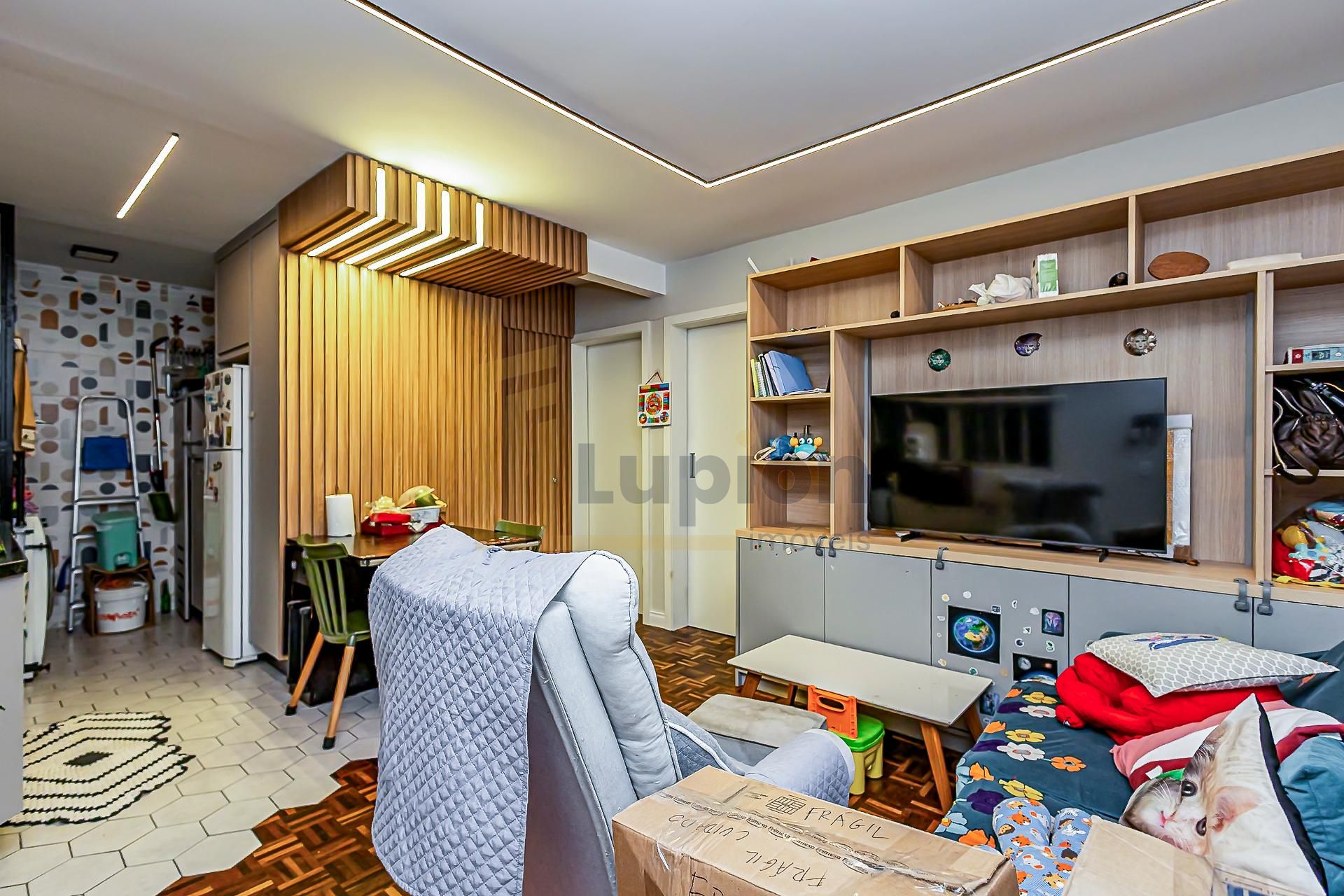 Apartamento semi mobilhado à venda, UBERABA, CURITIBA - PR