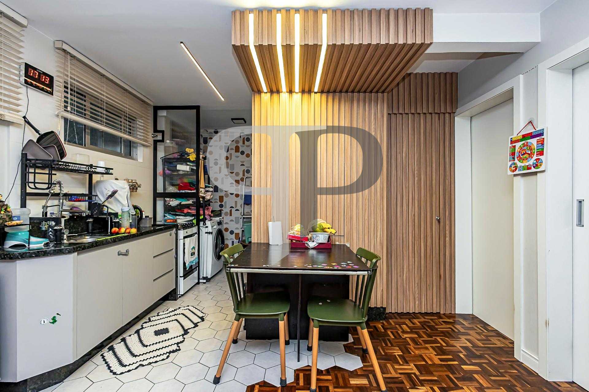 Apartamento semi mobilhado à venda, UBERABA, CURITIBA - PR