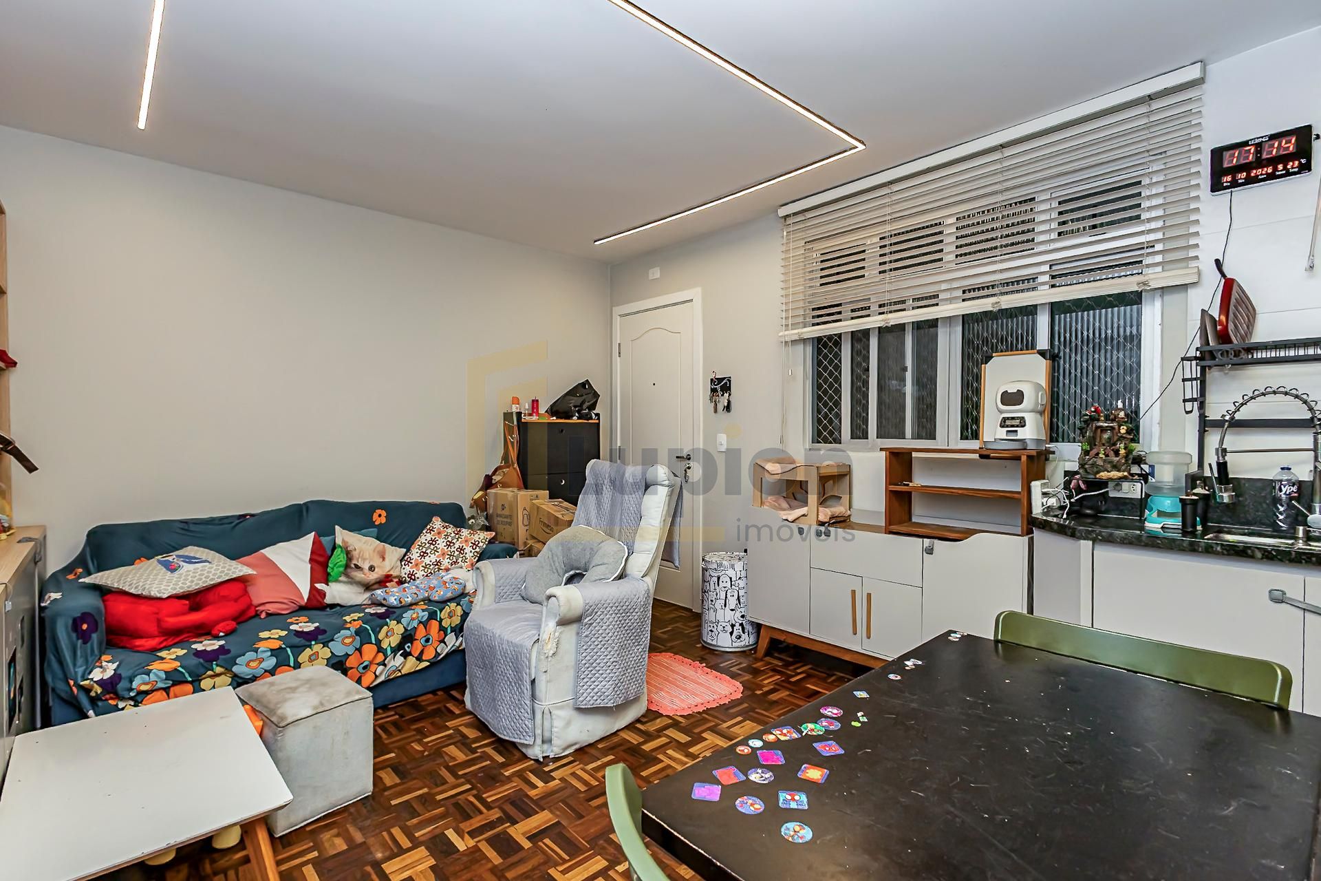 Apartamento semi mobilhado à venda, UBERABA, CURITIBA - PR