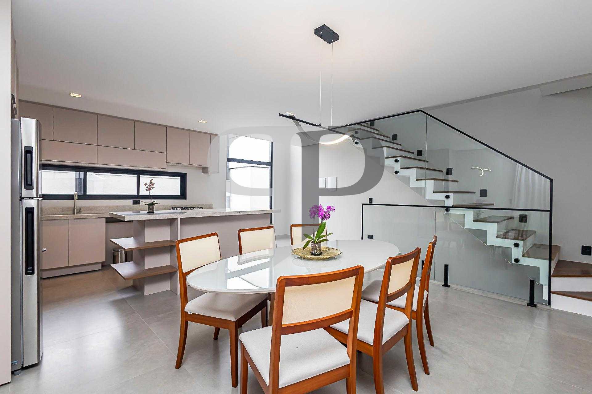 Casa com 3 dormitórios com 185 m², Condominio Clube no santa c...