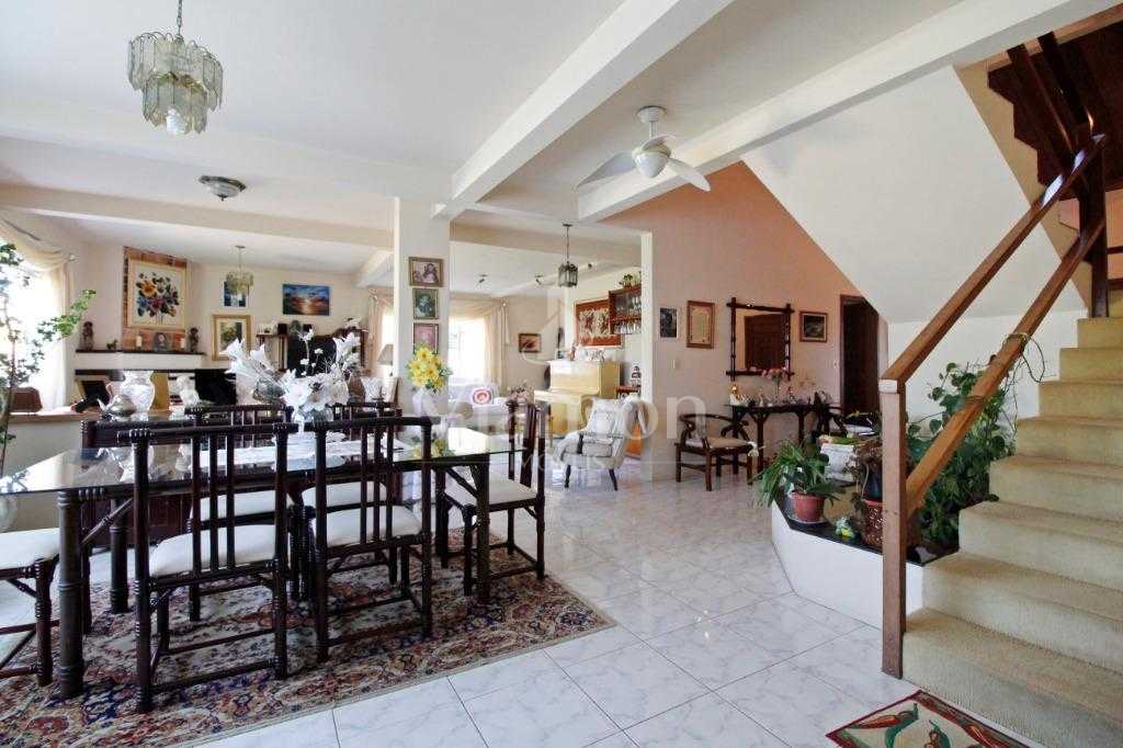 Chácara com 4 dormitórios à venda, 6000 m  por R  2.300.000,00...