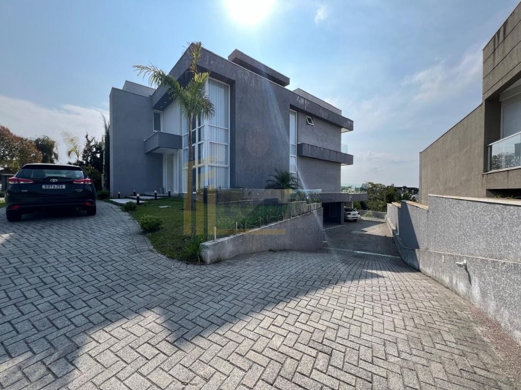 Casa com 4 suítes à venda no Alphaville Graciosa - Pinhais PR
