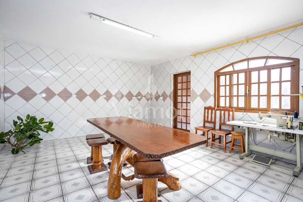 Sobrado com 5 dormitórios à venda,363.00 m , SAO JOSE DOS PINH...