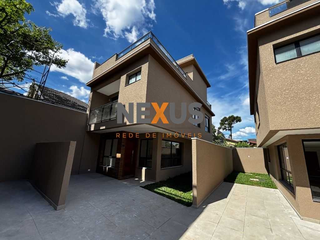 Sobrado em condominio com 3Q, 140 m  R  839.000,00 - Bacacheri...