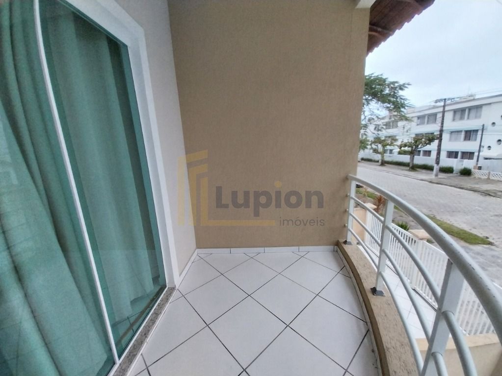 Sobrado com 3 dormitórios à venda, 97 m  por R  1.000.000,00 -...