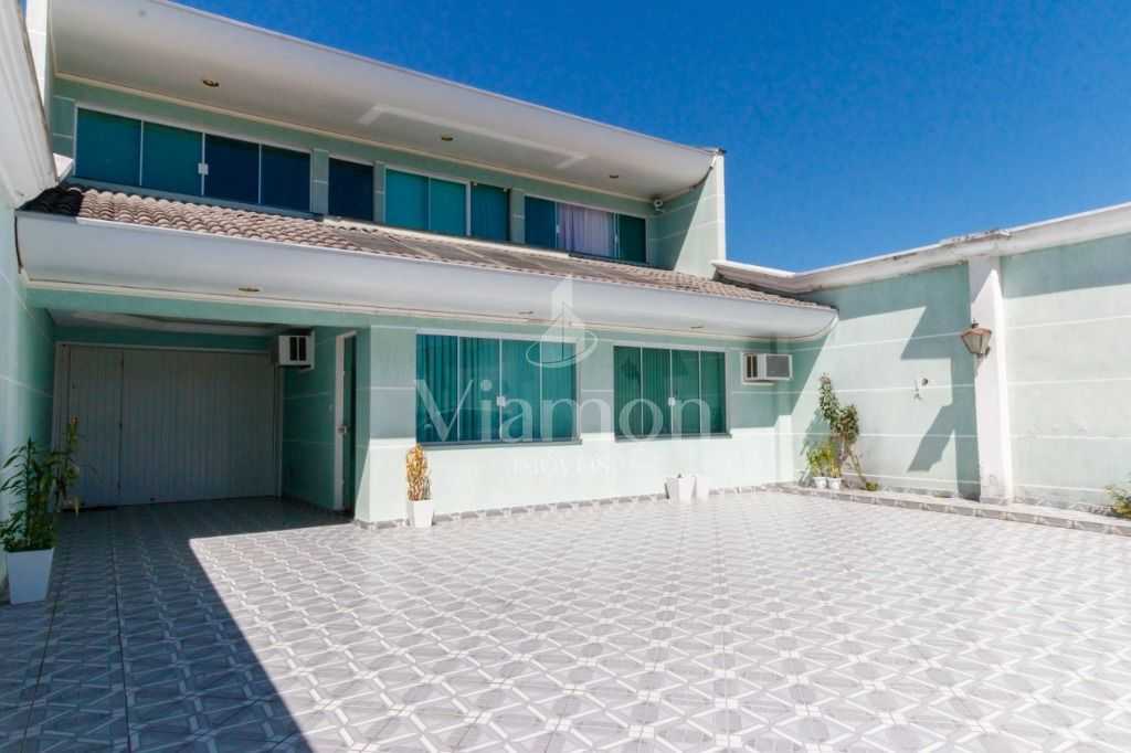 Casa com 5 dormitórios à venda,500.00 m , bairro alto, CURITIB...