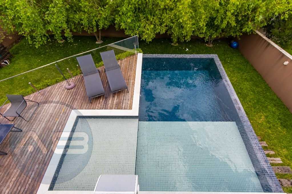 Casa mobiliada com 5 dormitórios à venda no Alphaville Gracios...